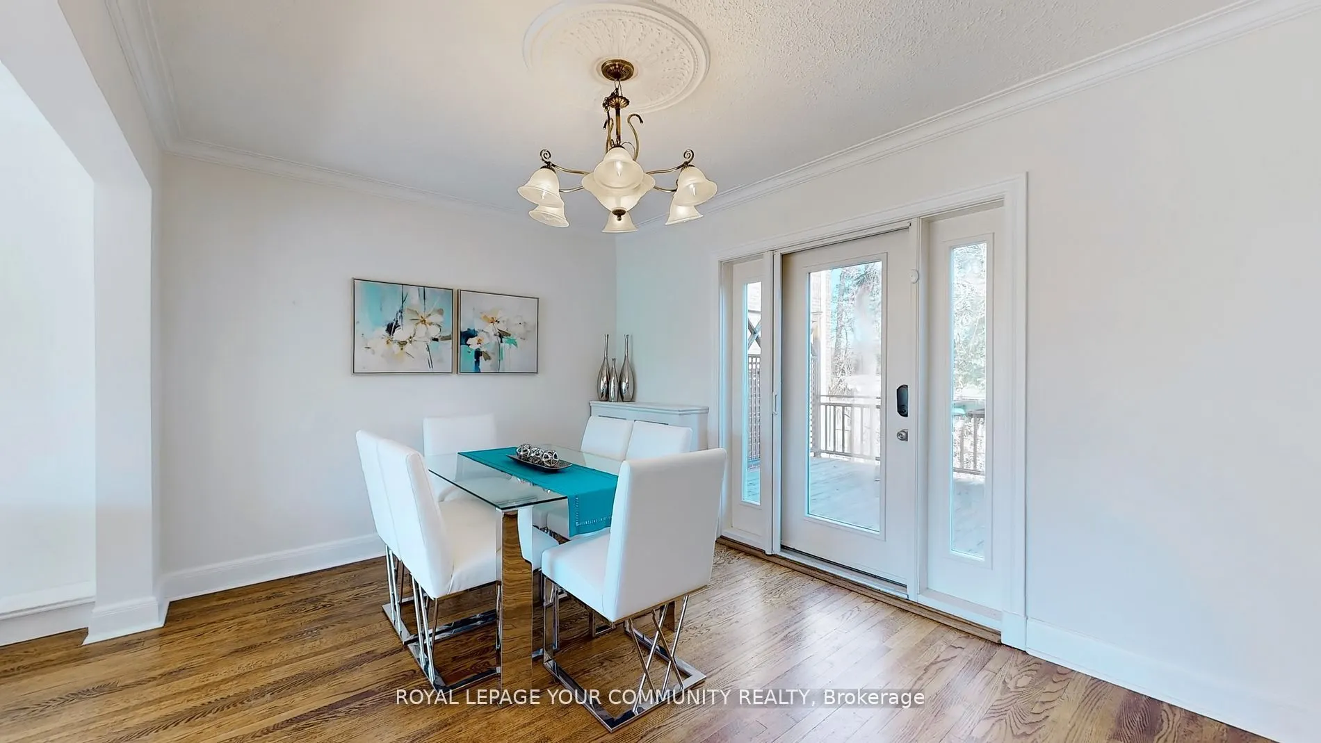 19 Strathgowan Crescent