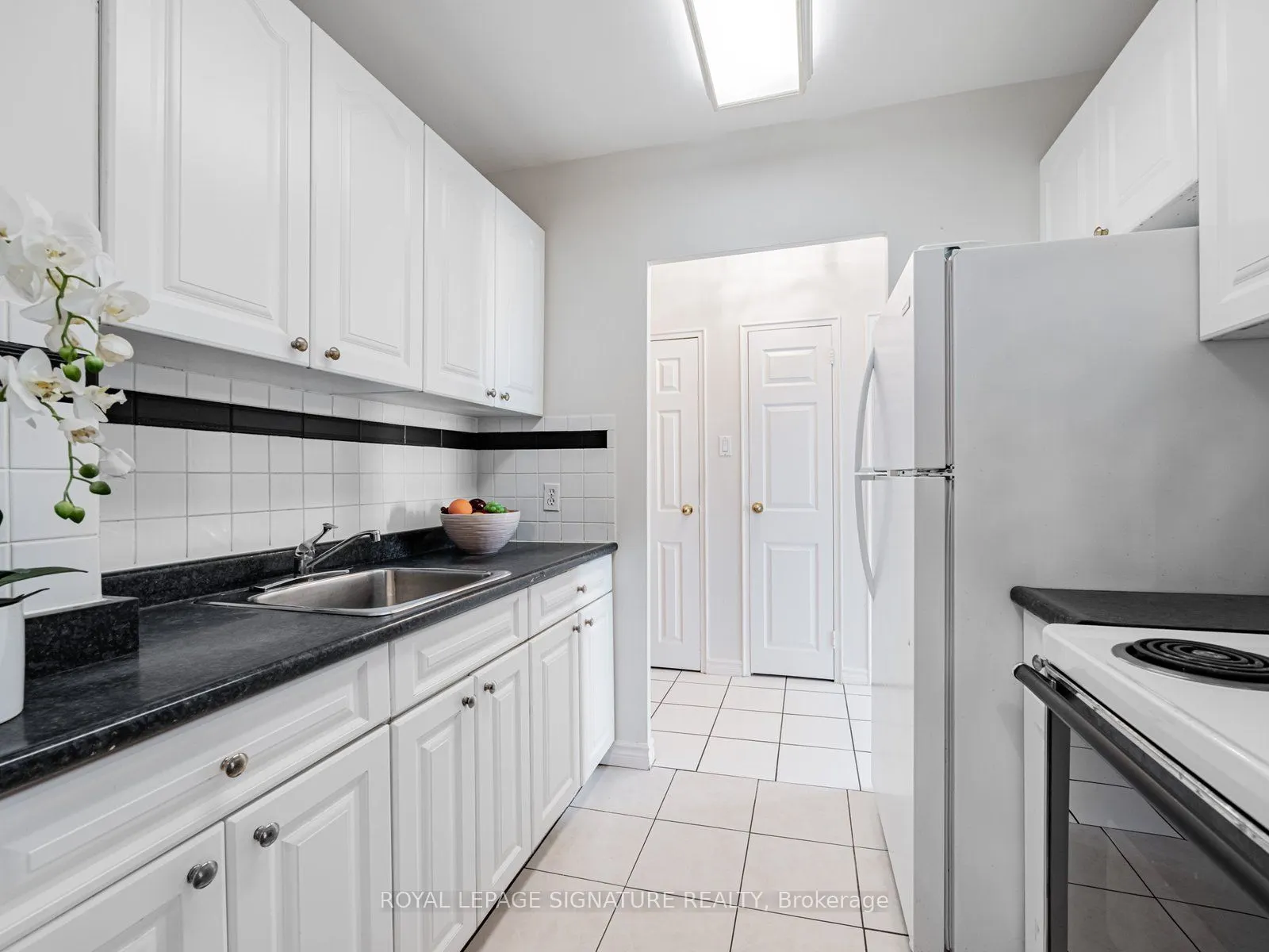 1901 Bayview Avenue #106