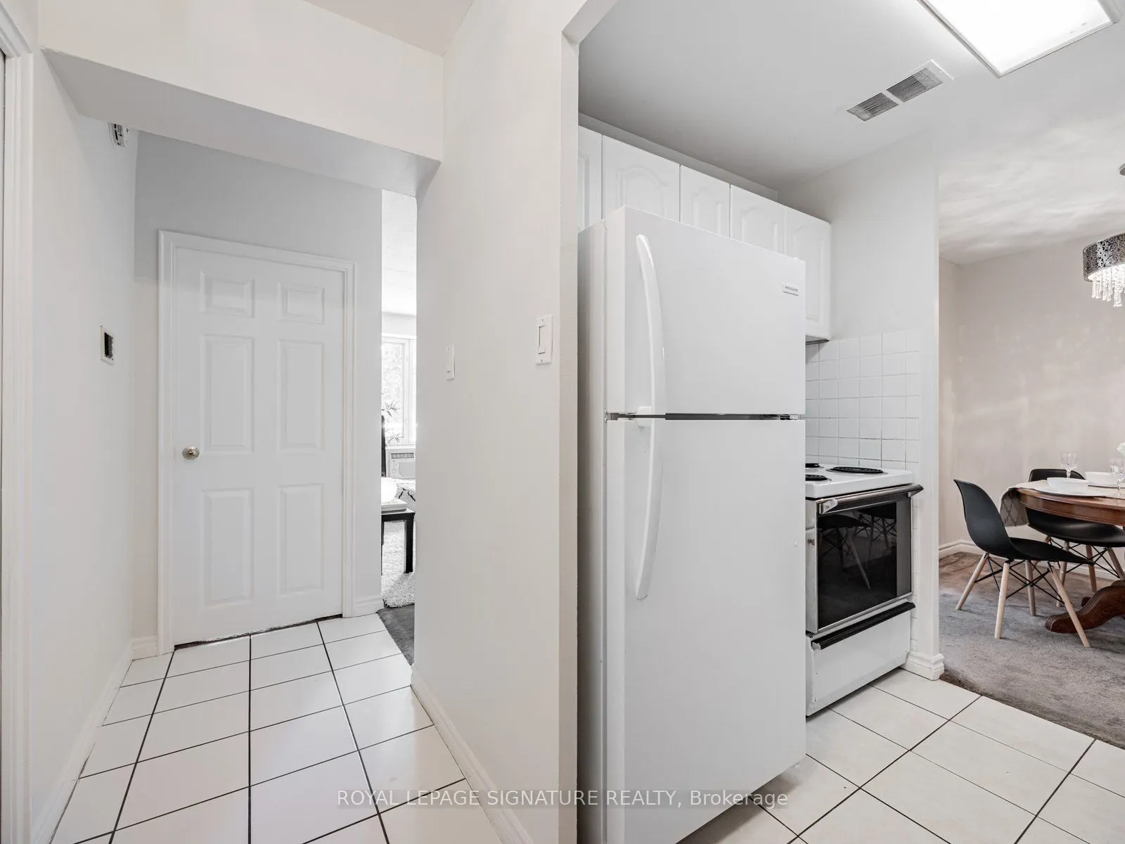 1901 Bayview Avenue #106