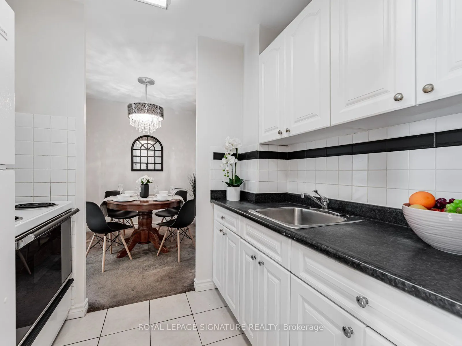 1901 Bayview Avenue #106