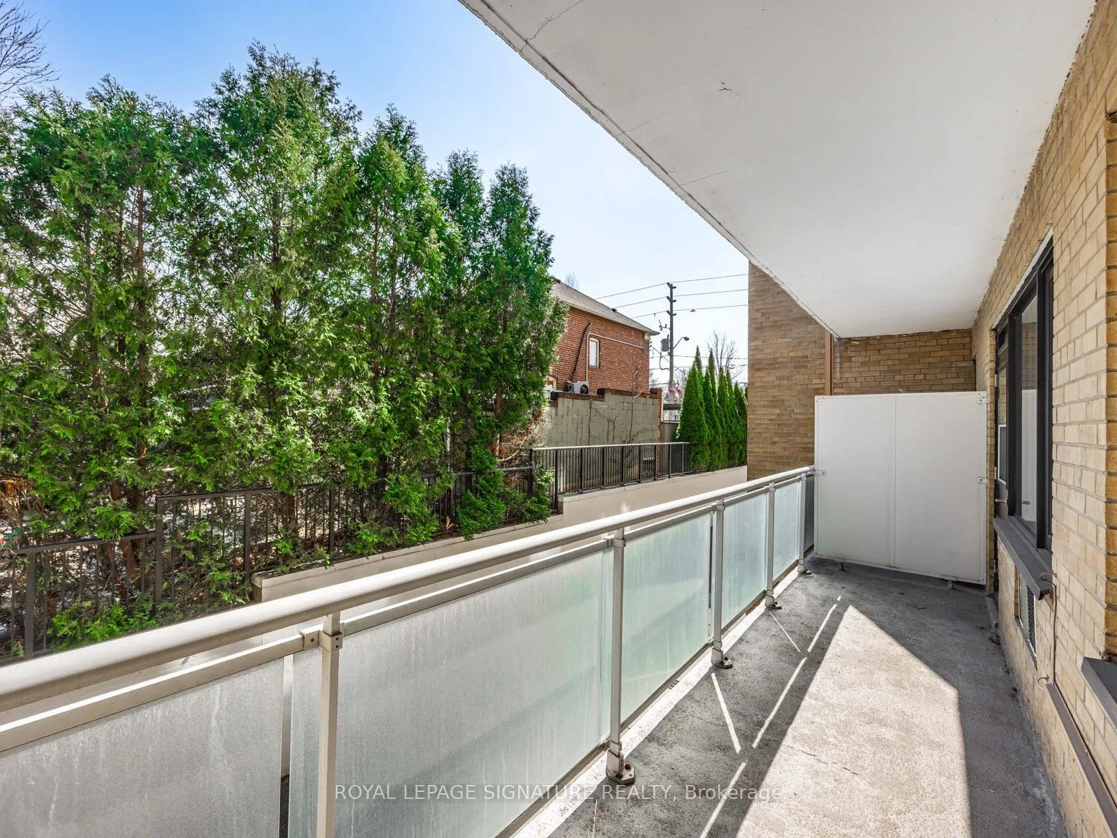 1901 Bayview Avenue #106