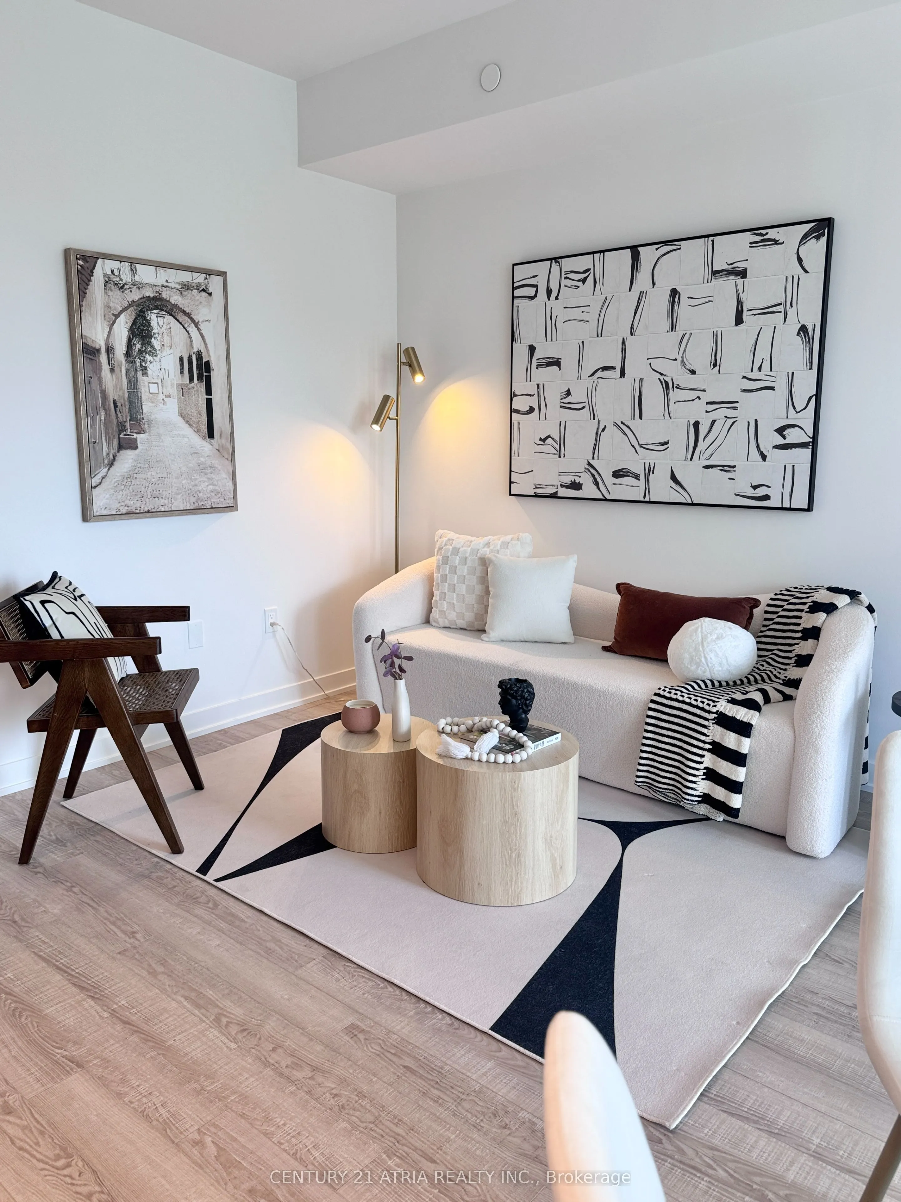 250 Lawrence Avenue W, #612