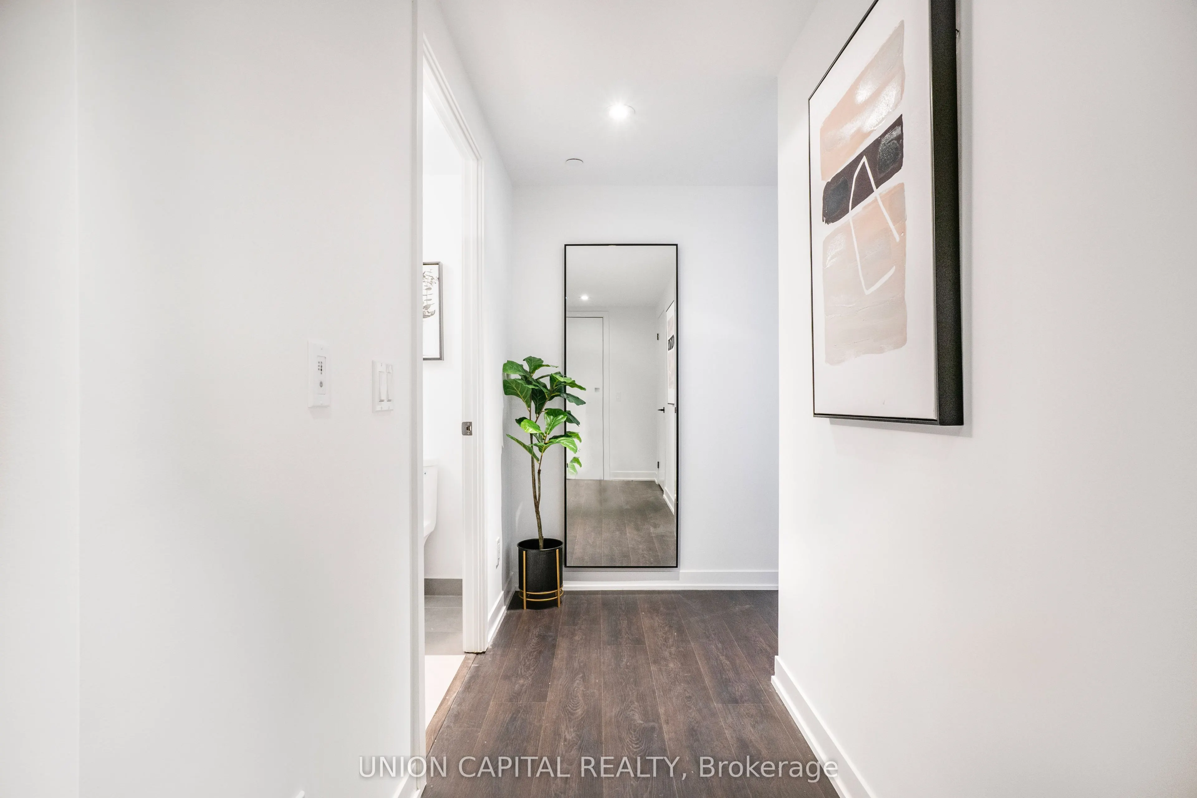 319 Jarvis Street, #4908