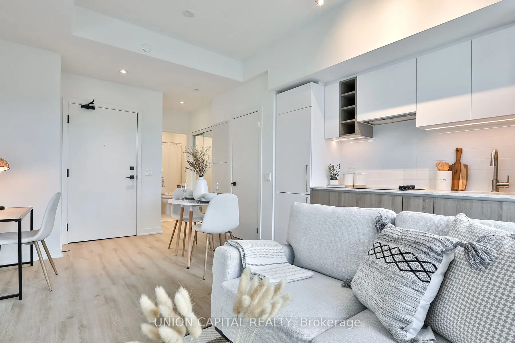 319 Jarvis Street, #1005