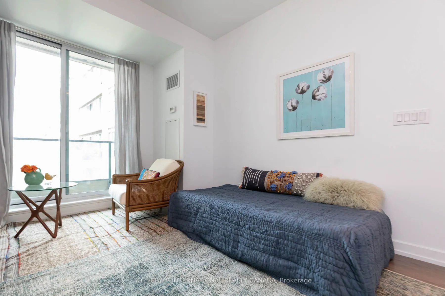 377 Madison Avenue, #424