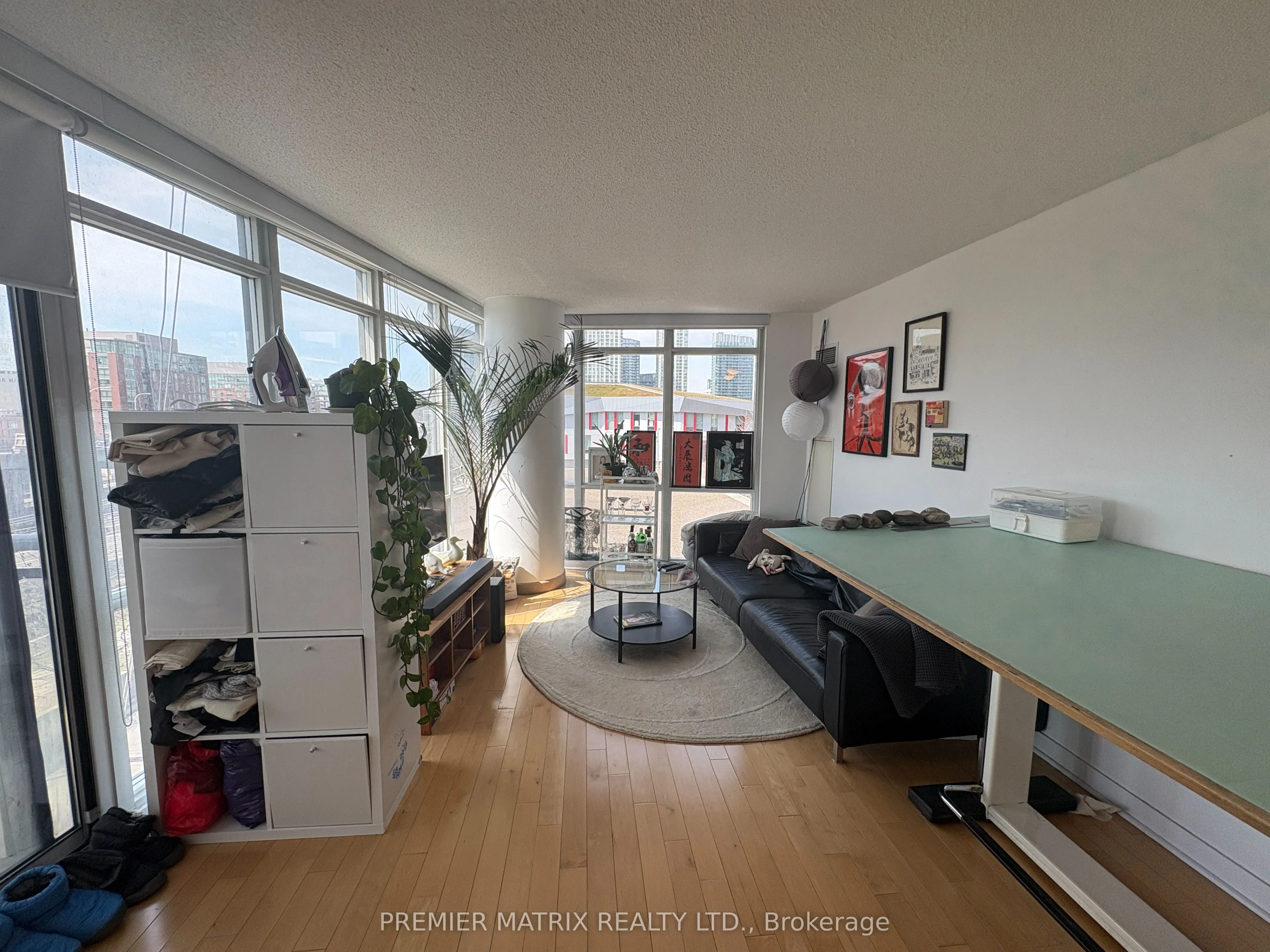 11 Brunel Court, #515