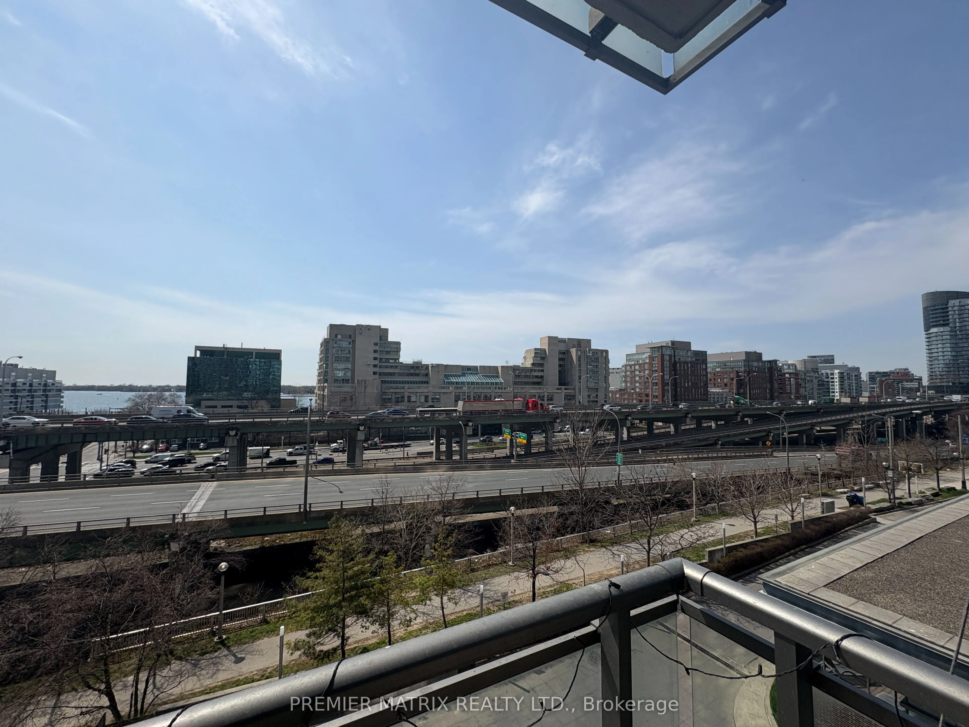 11 Brunel Court, #515