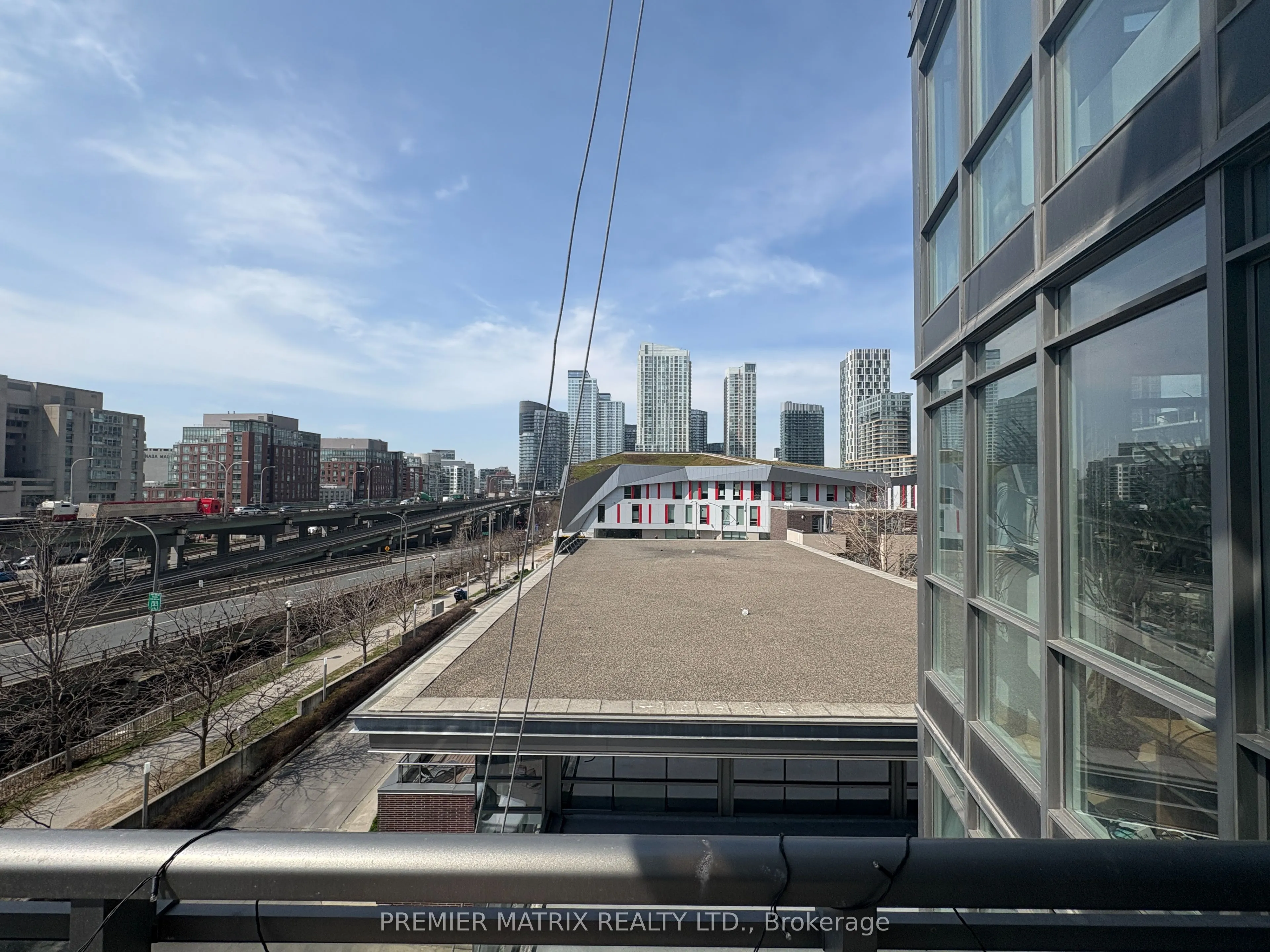 11 Brunel Court, #515