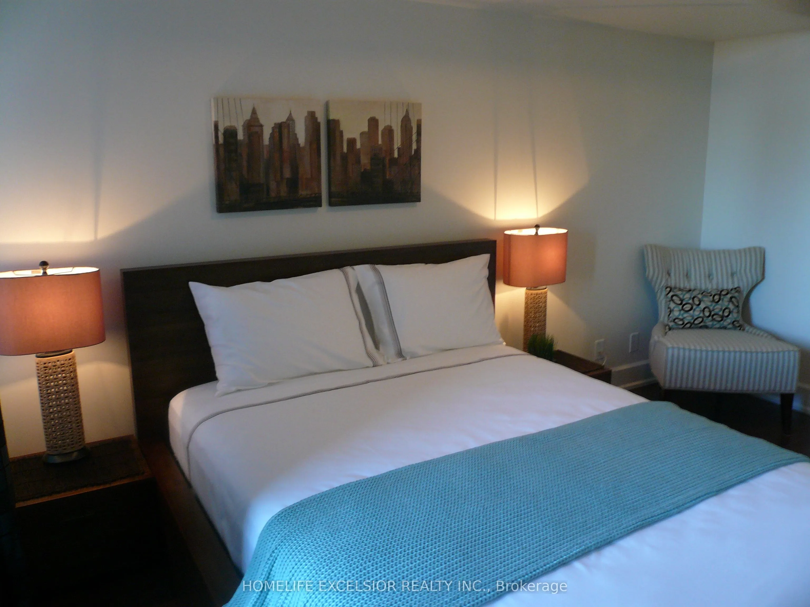 676 Sheppard Avenue E, #315