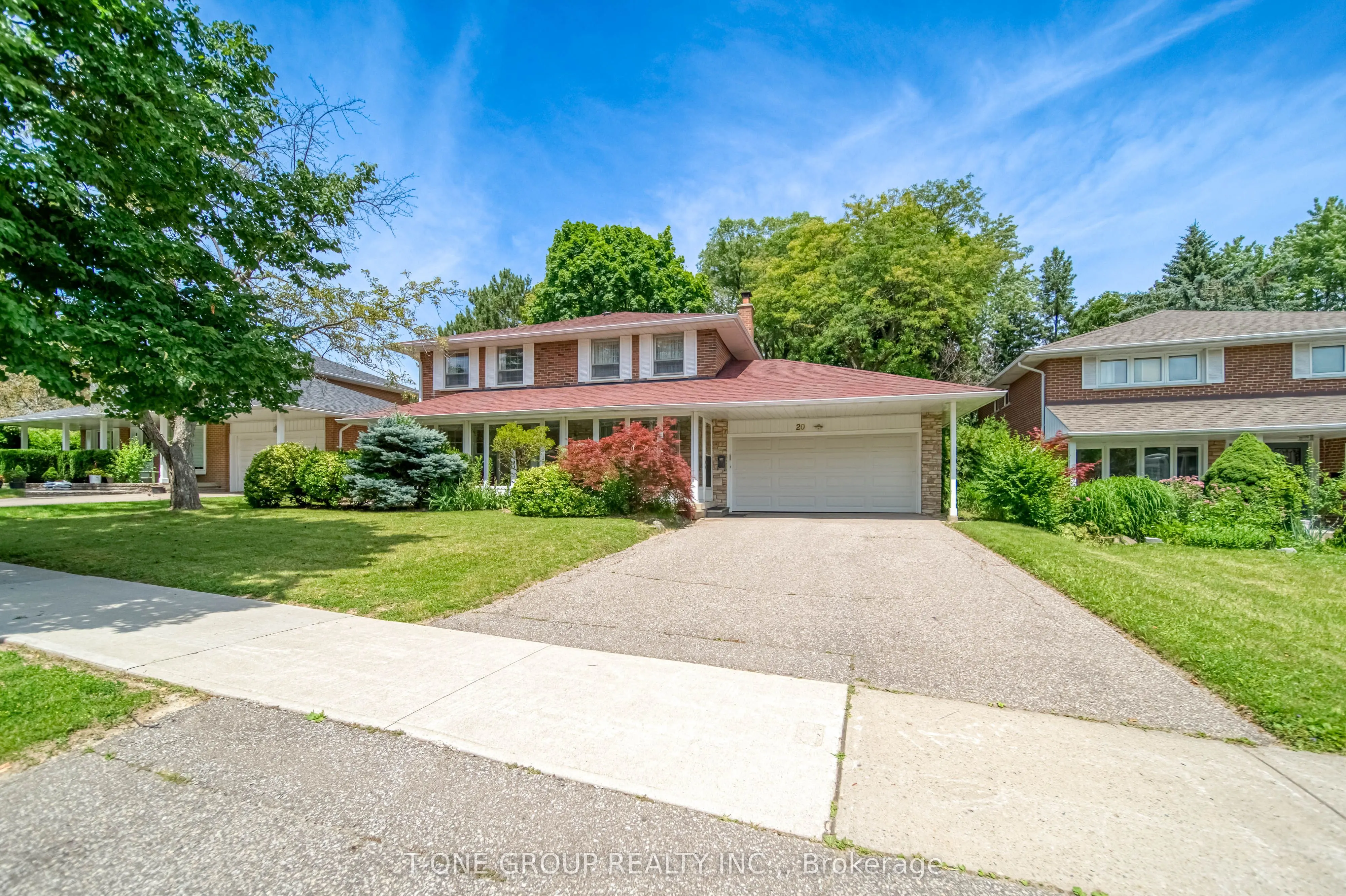 20 Zircon Court