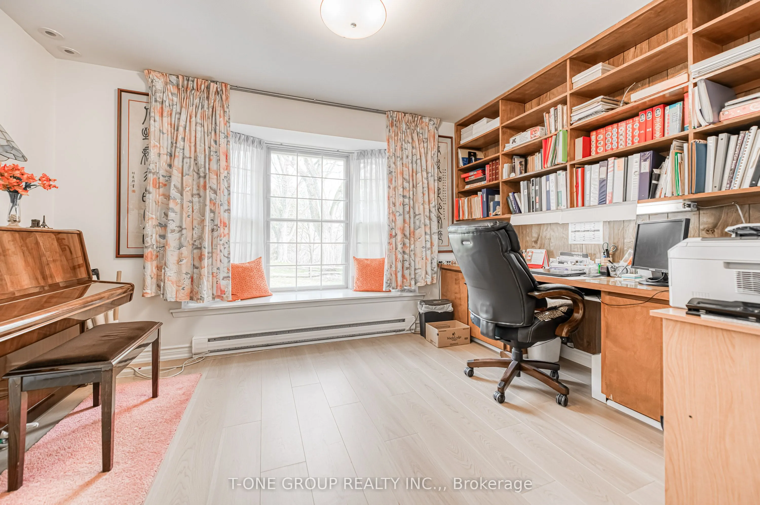 20 Zircon Court