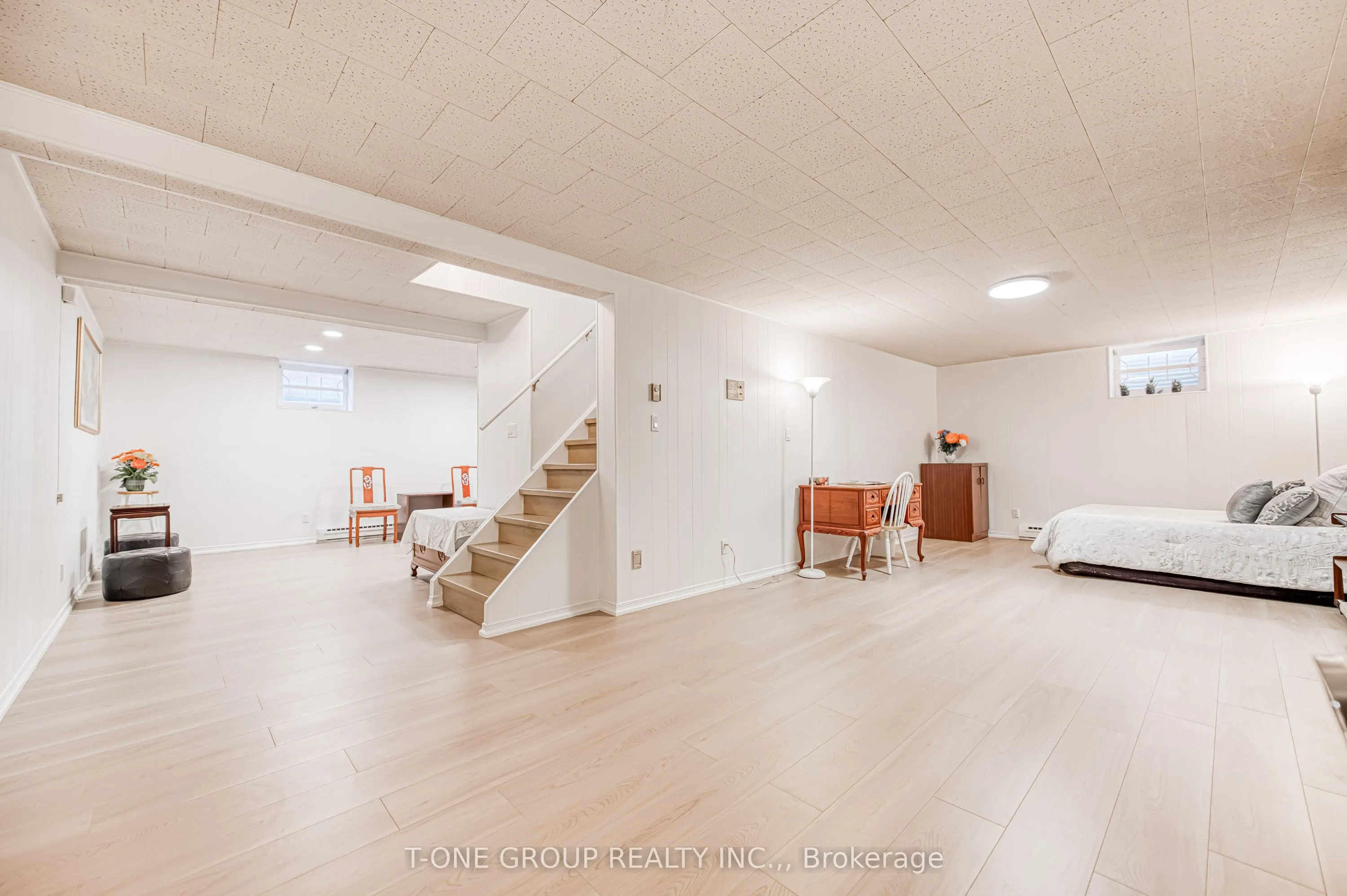20 Zircon Court