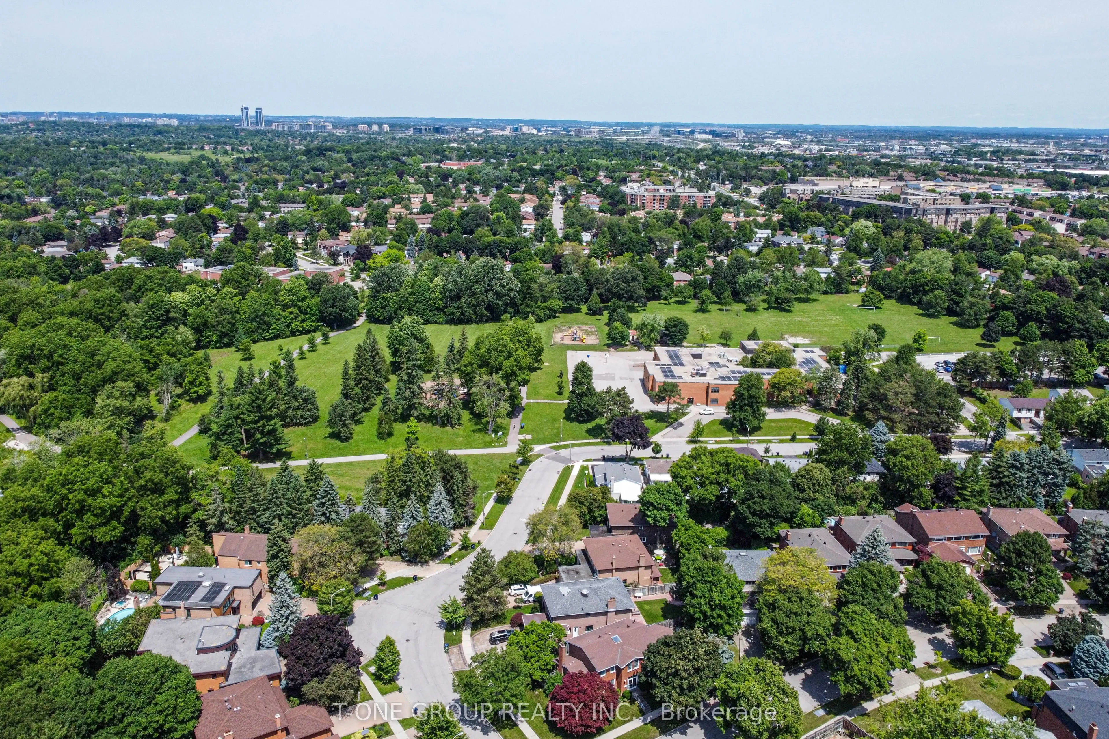 20 Zircon Court