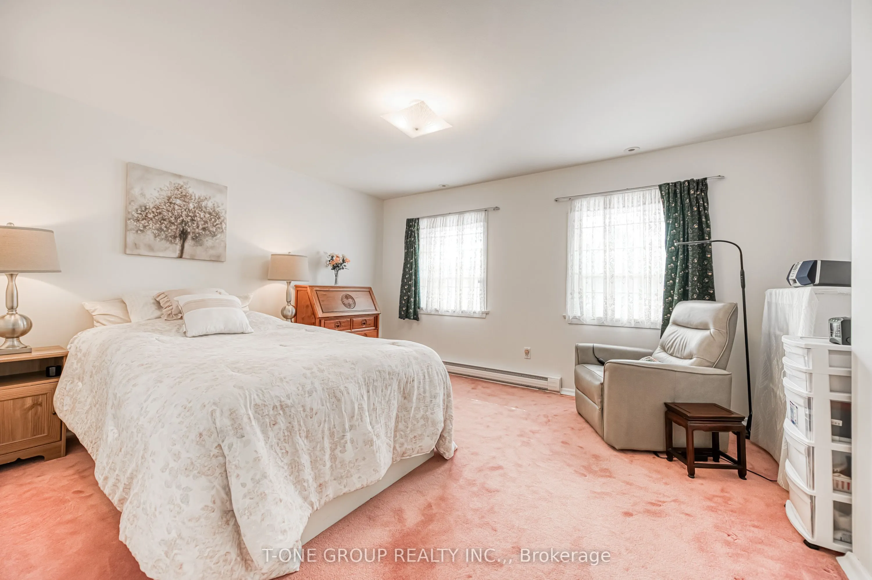 20 Zircon Court