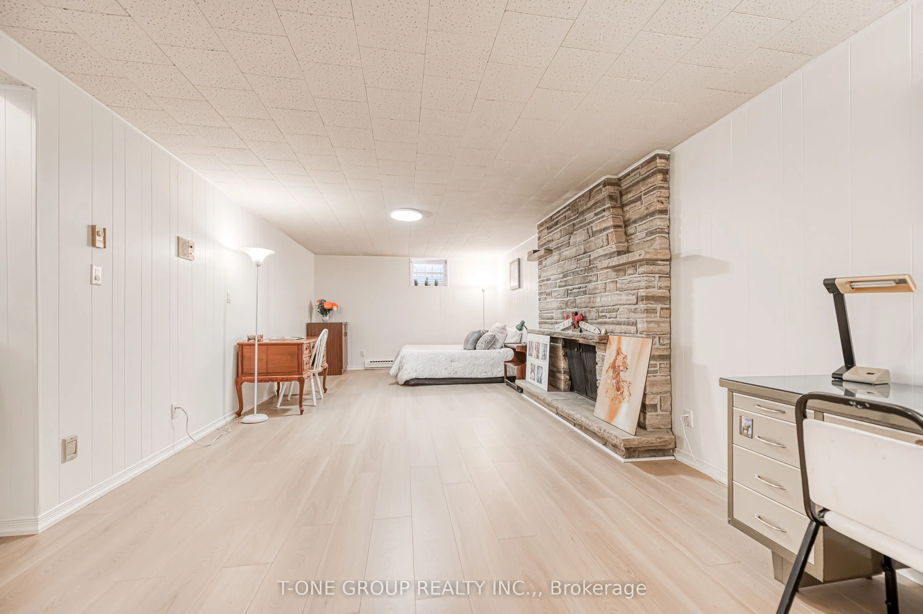 20 Zircon Court