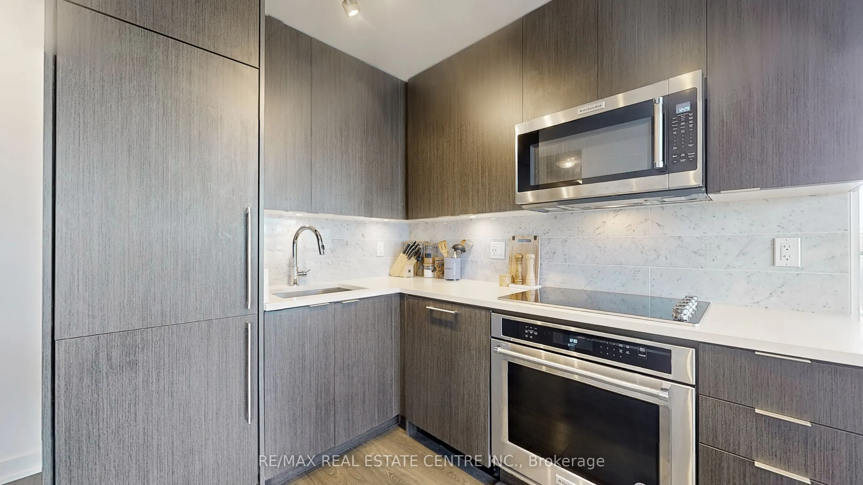 38 Iannuzzi Street #2506