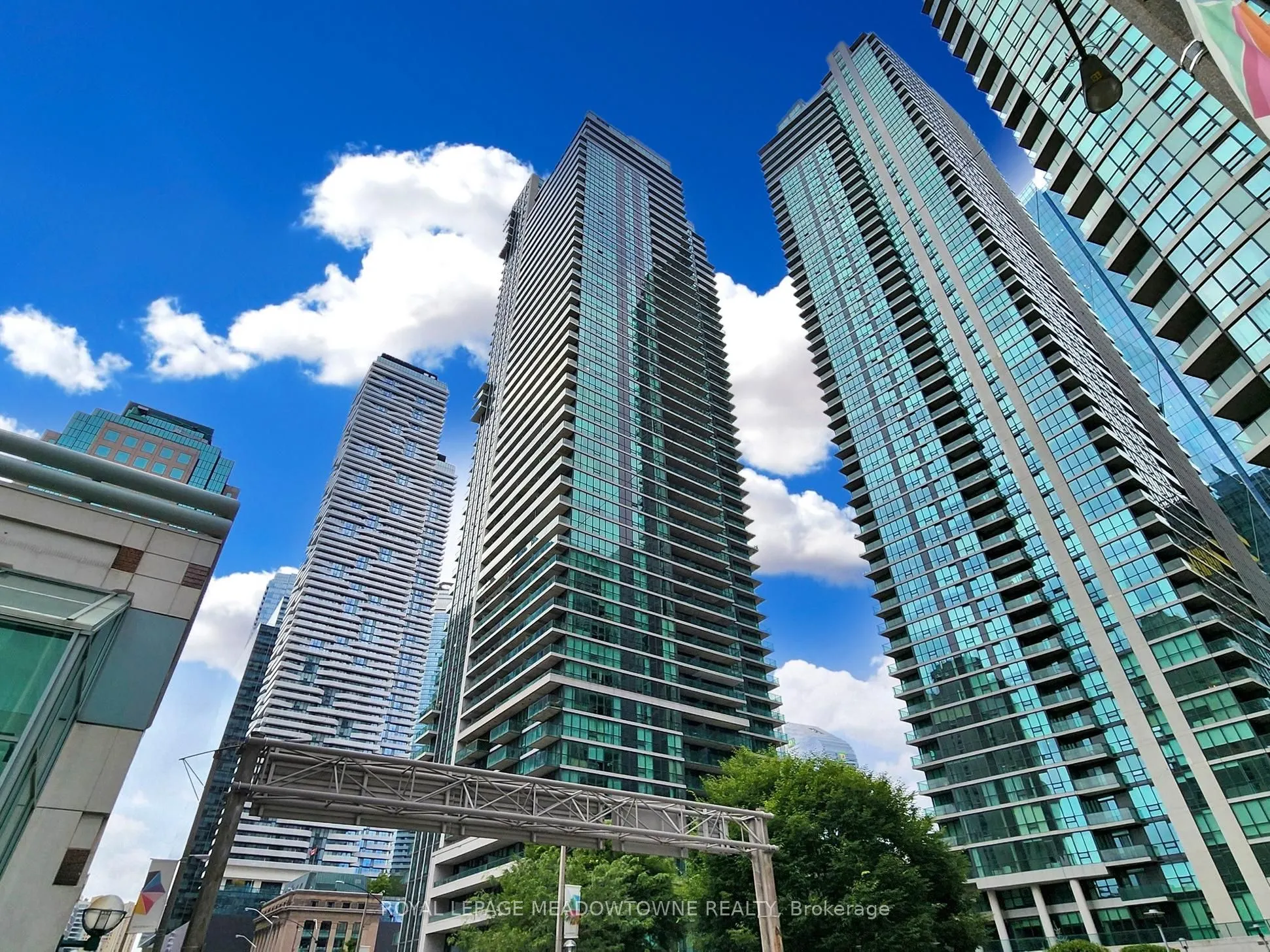 33 Bay Street, #1203