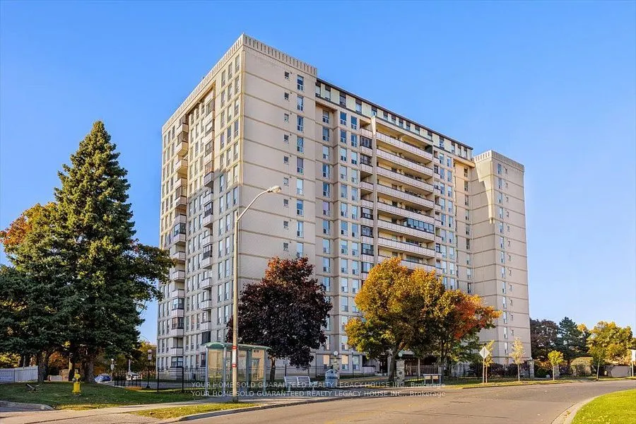 130 Neptune Drive, #607