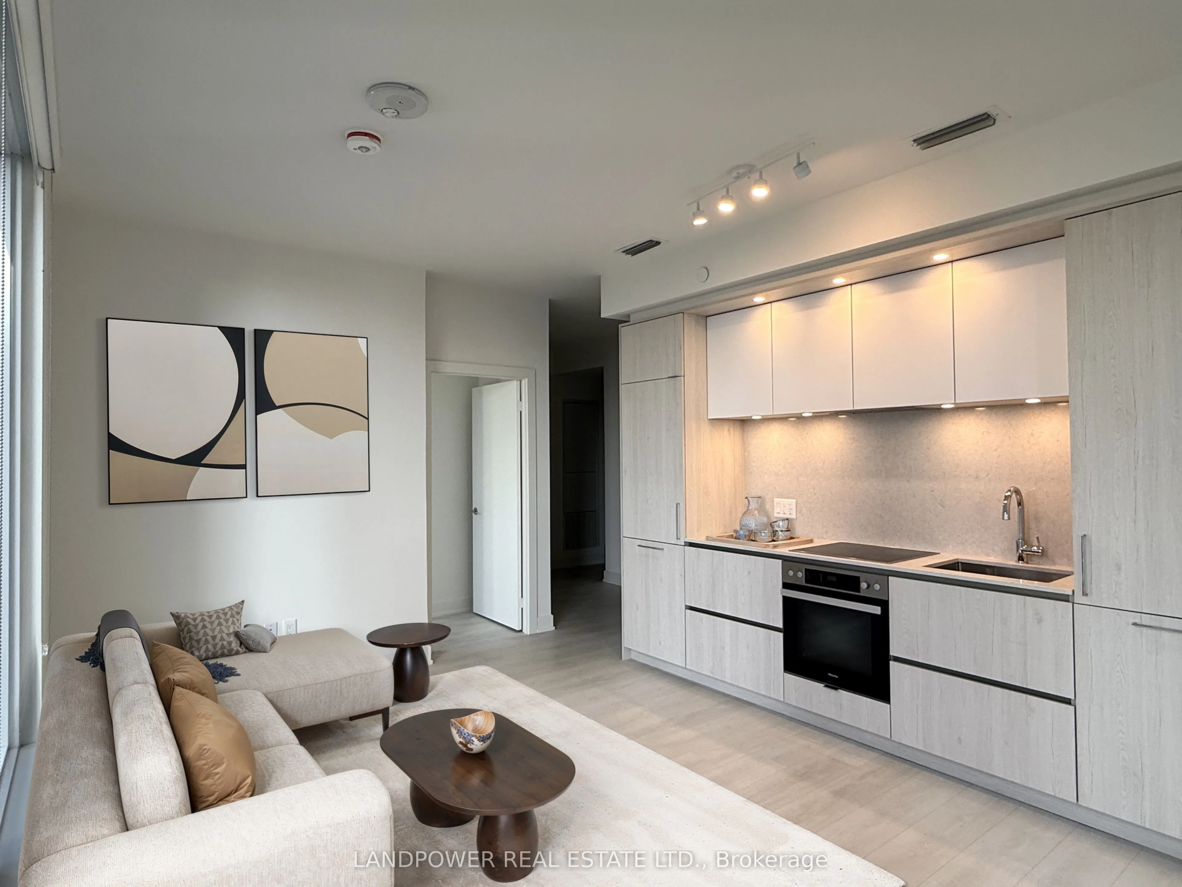 35 Mercer Street, #3012