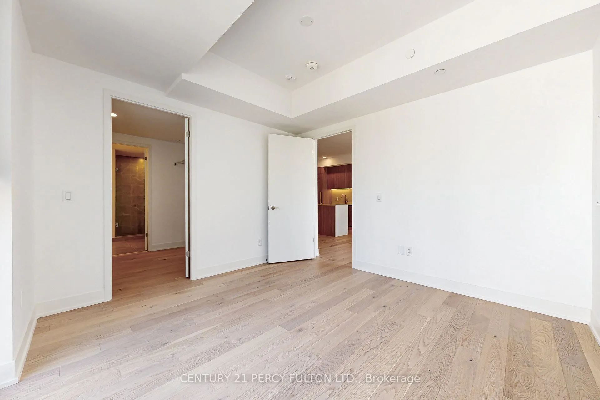 200 Keewatin Avenue, #306