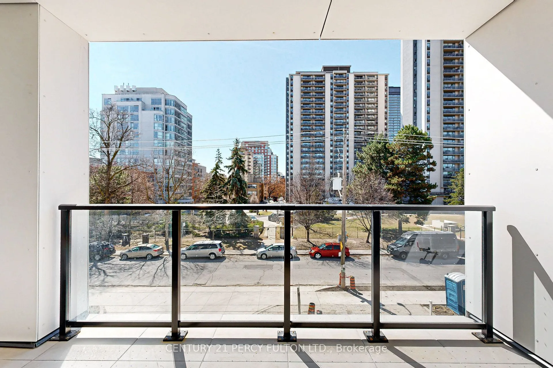 200 Keewatin Avenue, #306