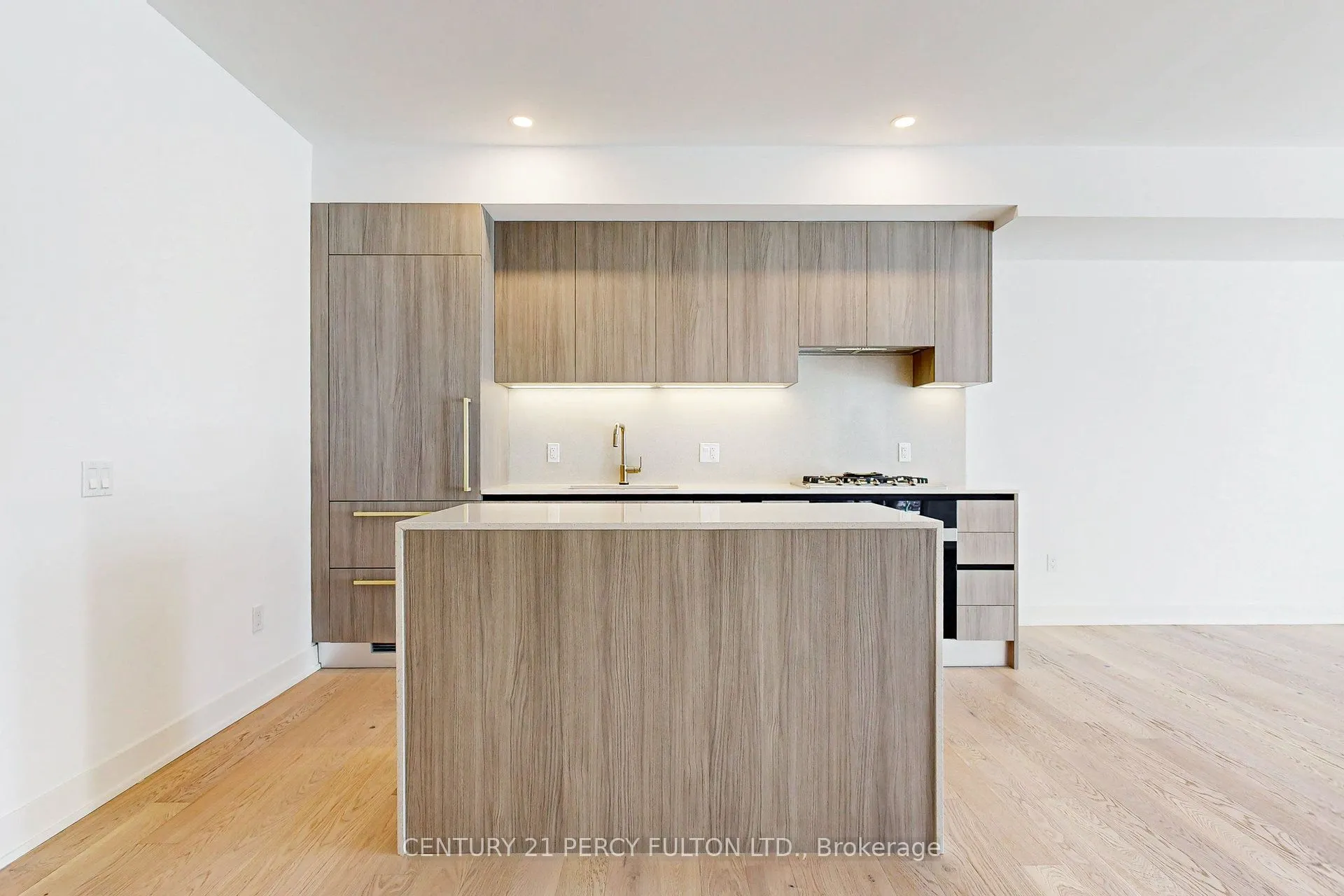 200 Keewatin Avenue, #306