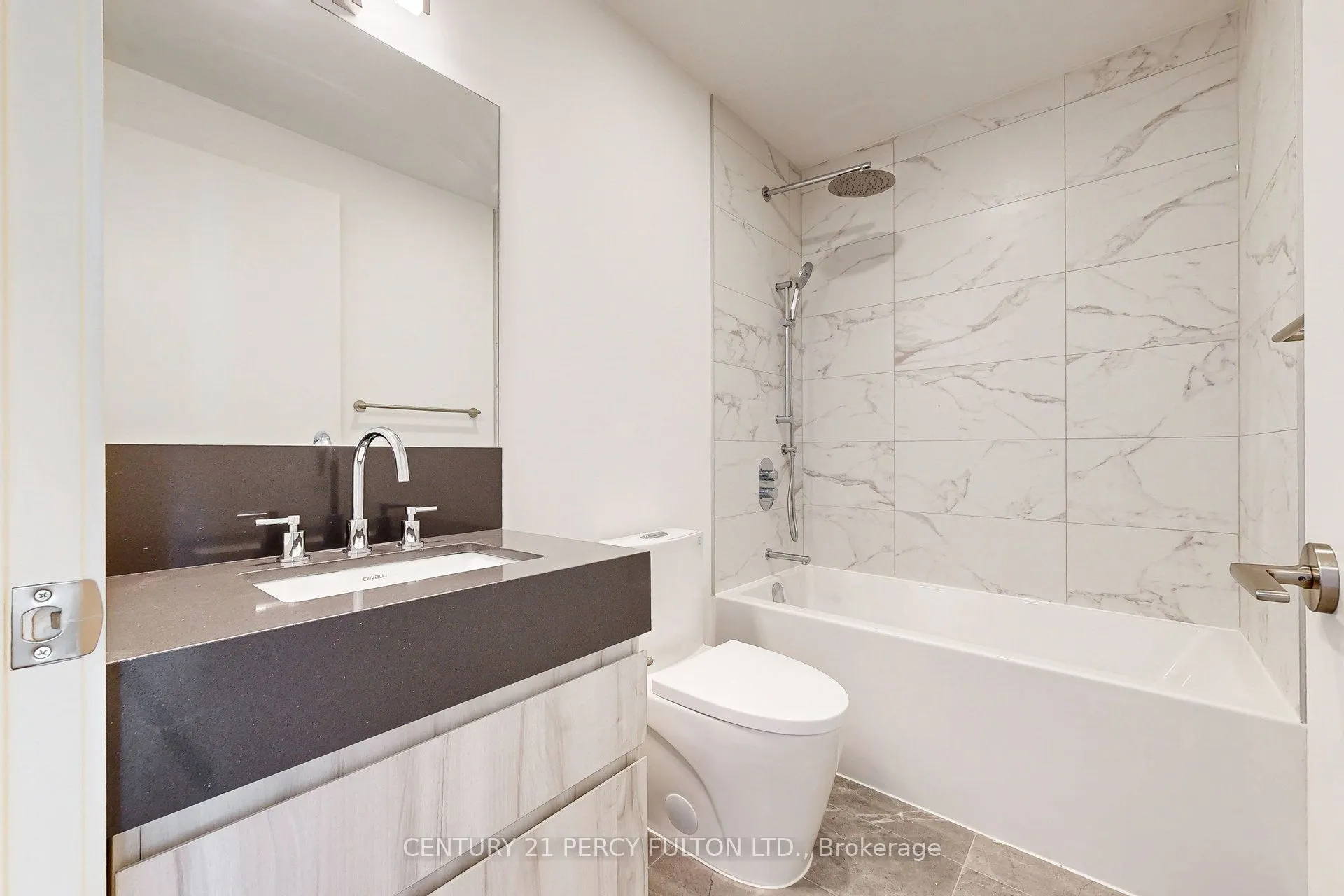 200 Keewatin Avenue, #306