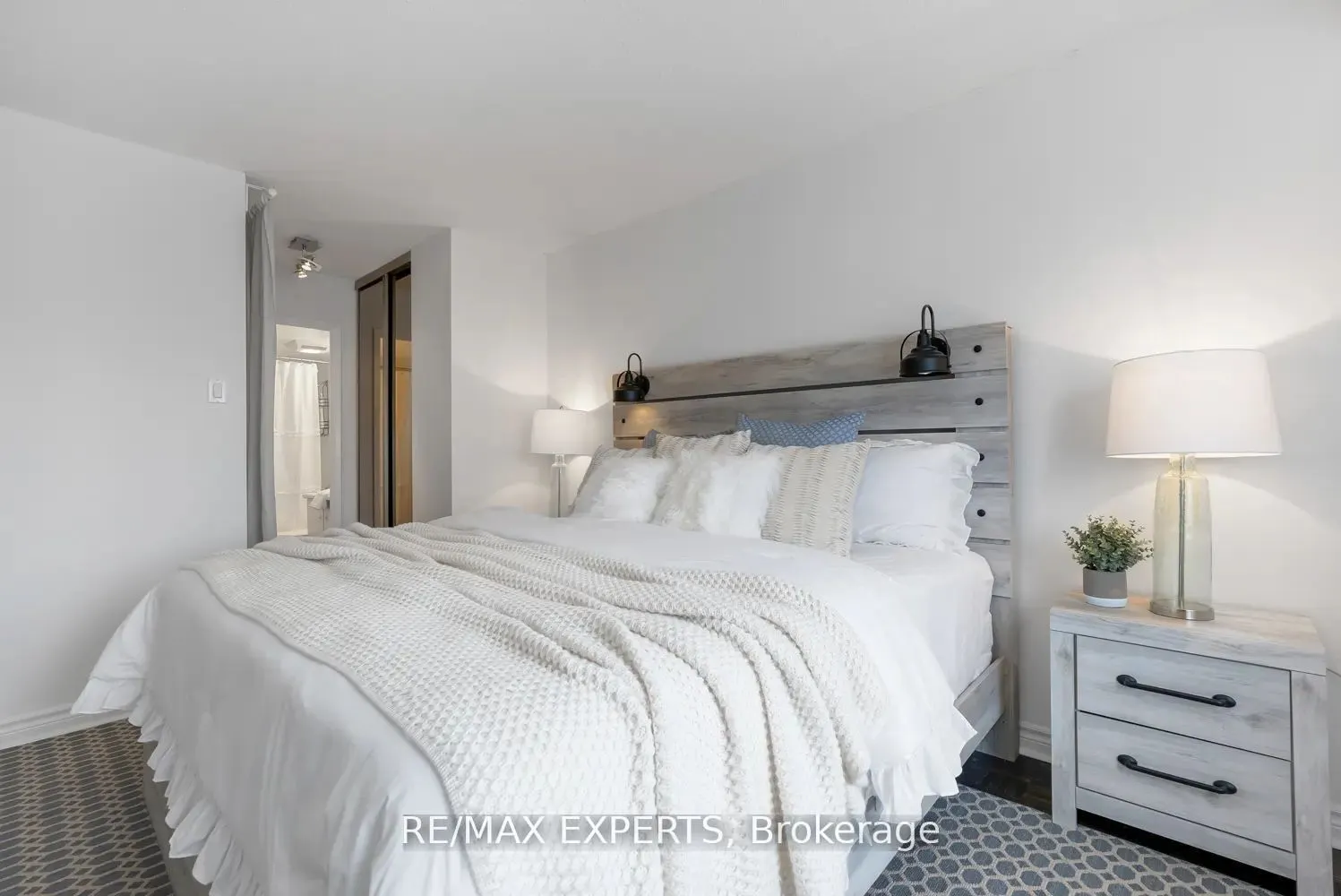 70 Elmsthorpe Avenue, #202