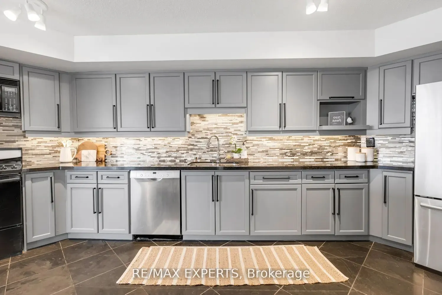 70 Elmsthorpe Avenue, #202