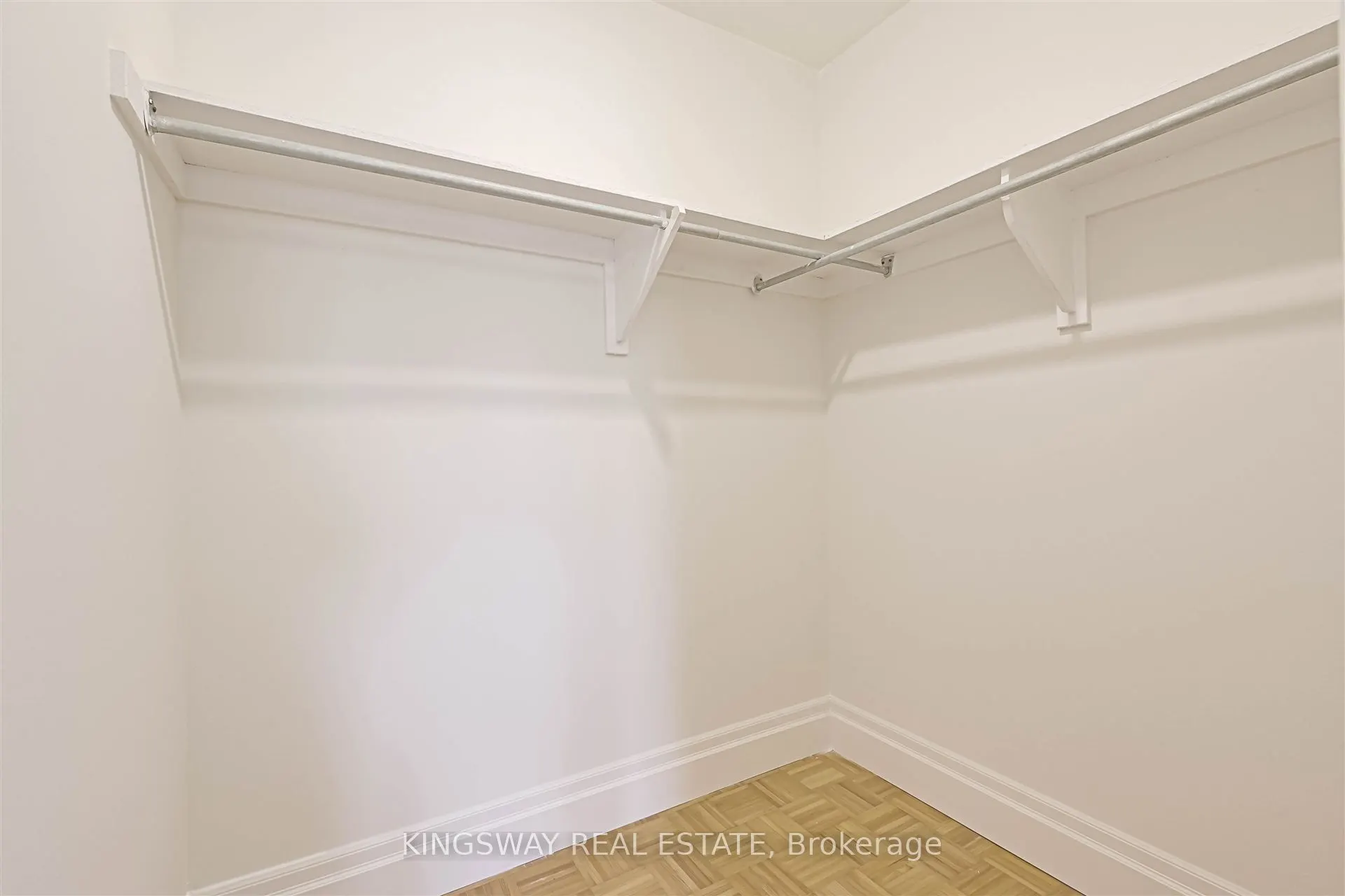 184 Edmonton Drive