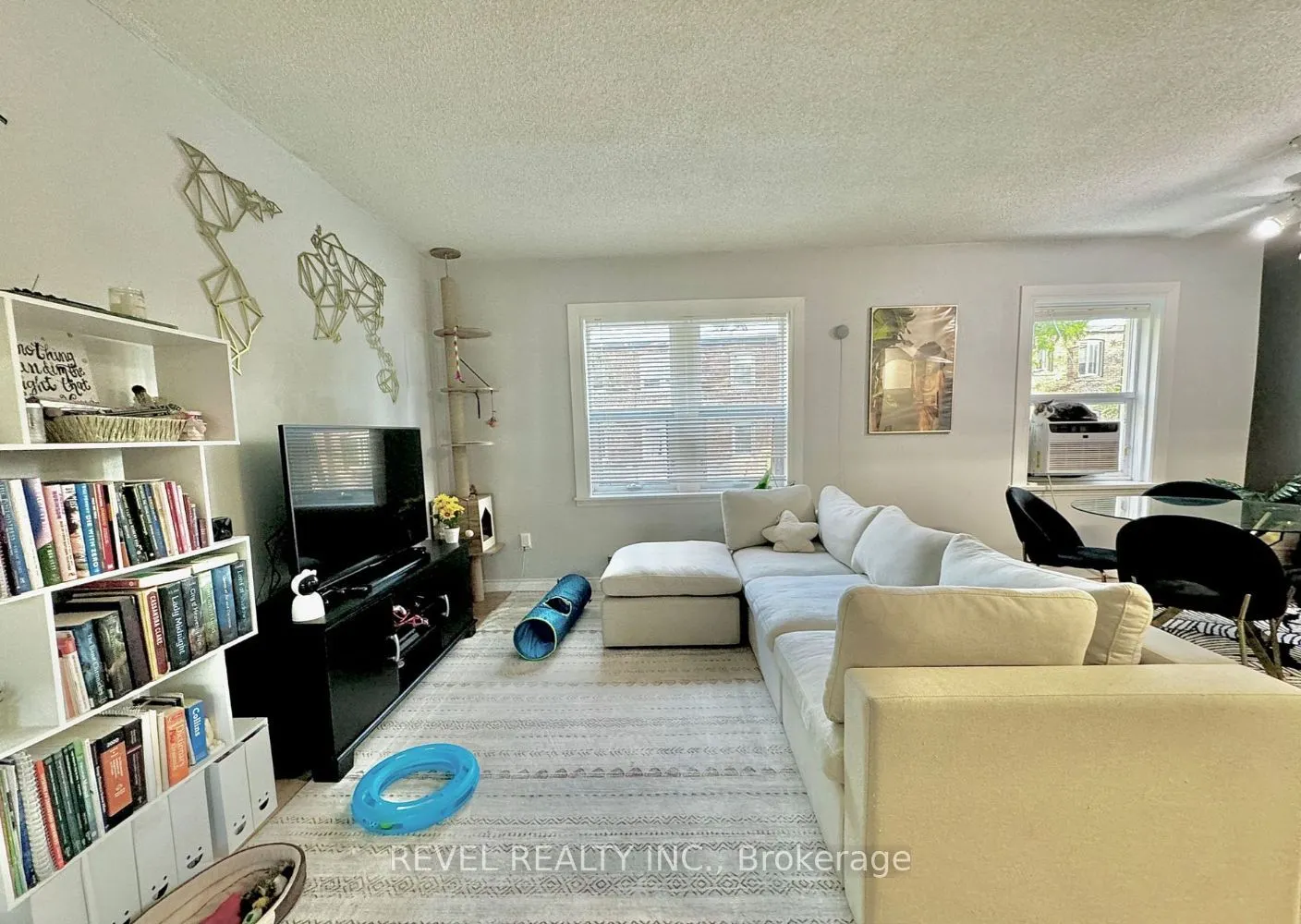 114 Vaughan Road, #303