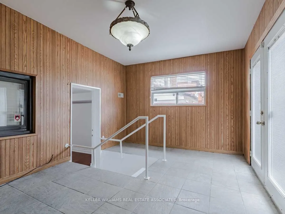 461 Westmount Avenue #(Basement)