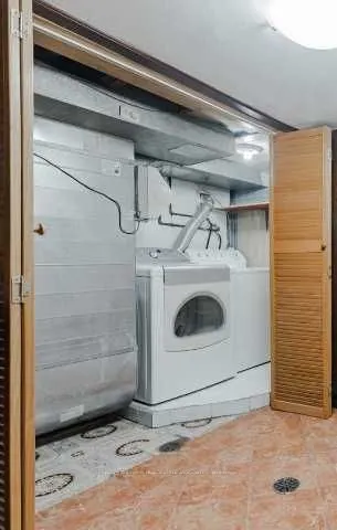 461 Westmount Avenue #(Basement)