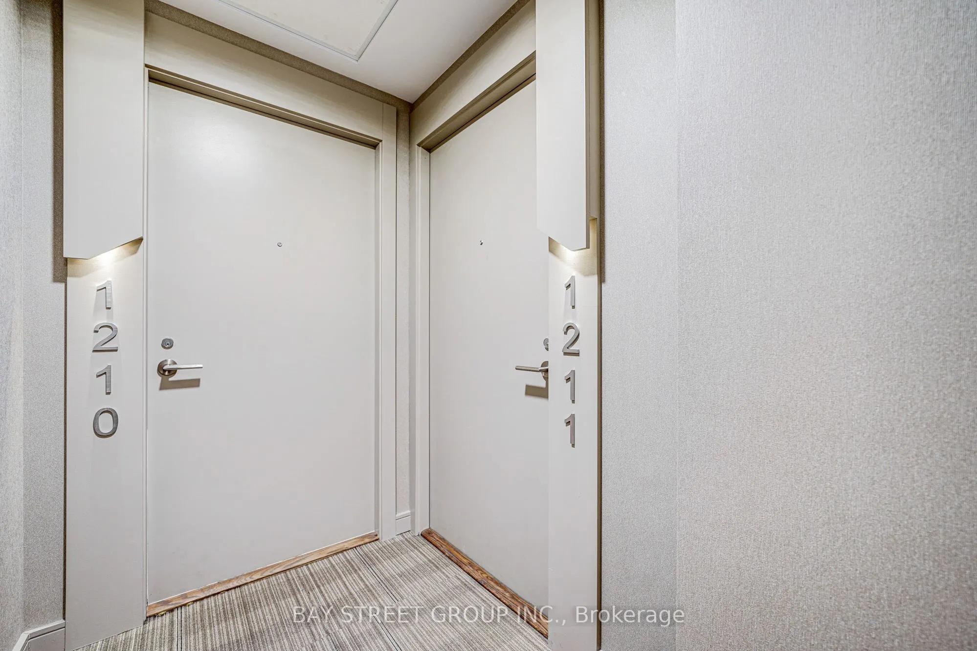 2 Sonic Way, #1211