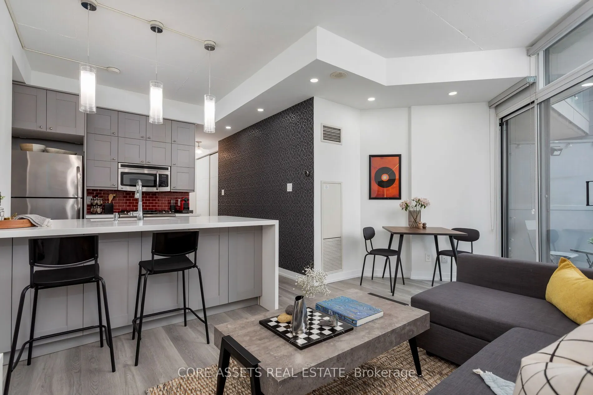 127 Queen Street E, #1002