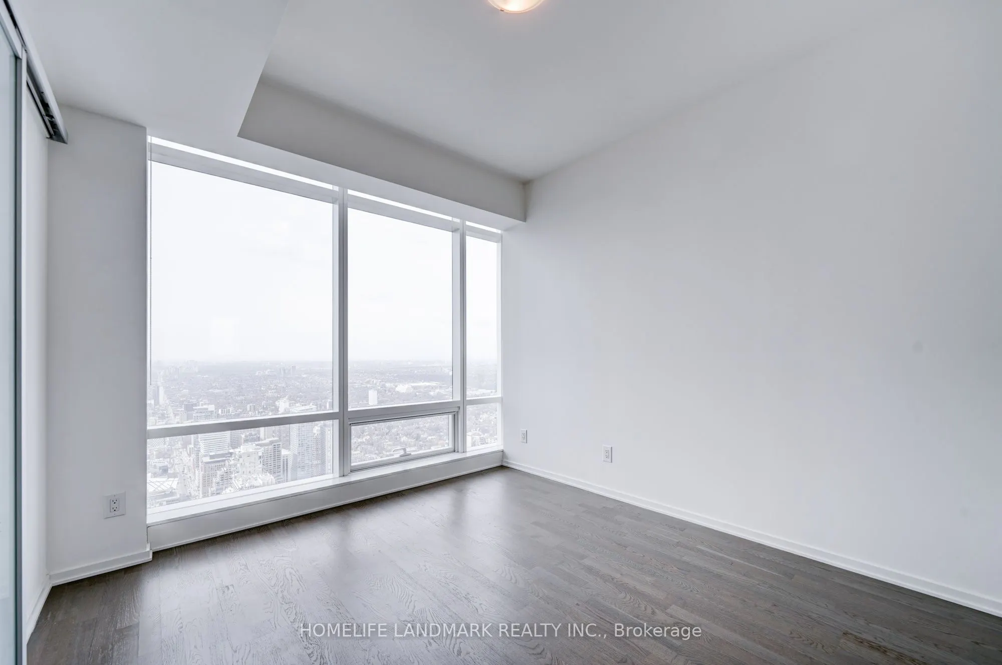 1 Bloor Street E, #6108
