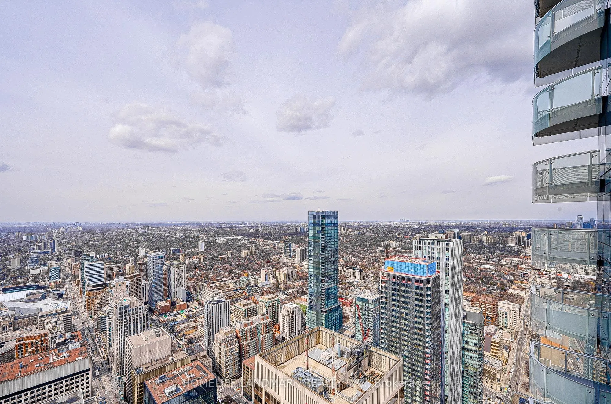 1 Bloor Street E, #6108