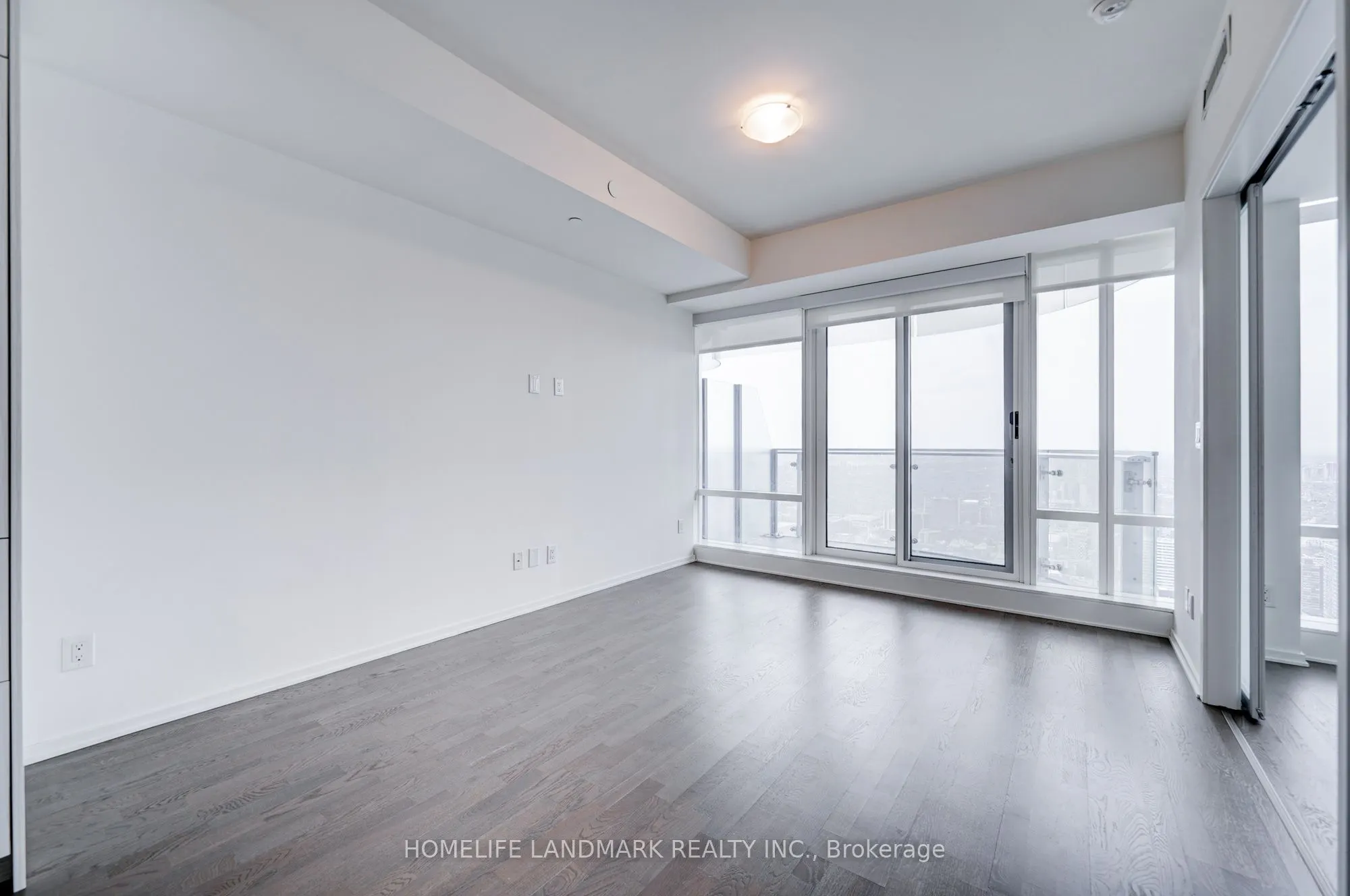 1 Bloor Street E, #6108