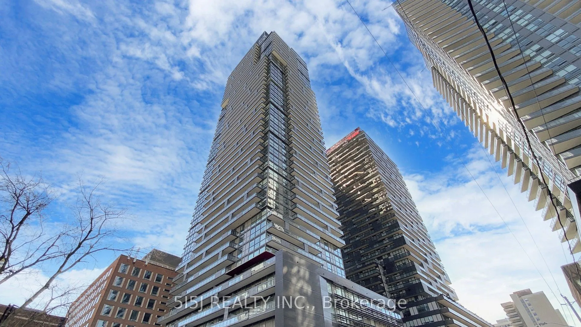 39 Roehampton Avenue #3708