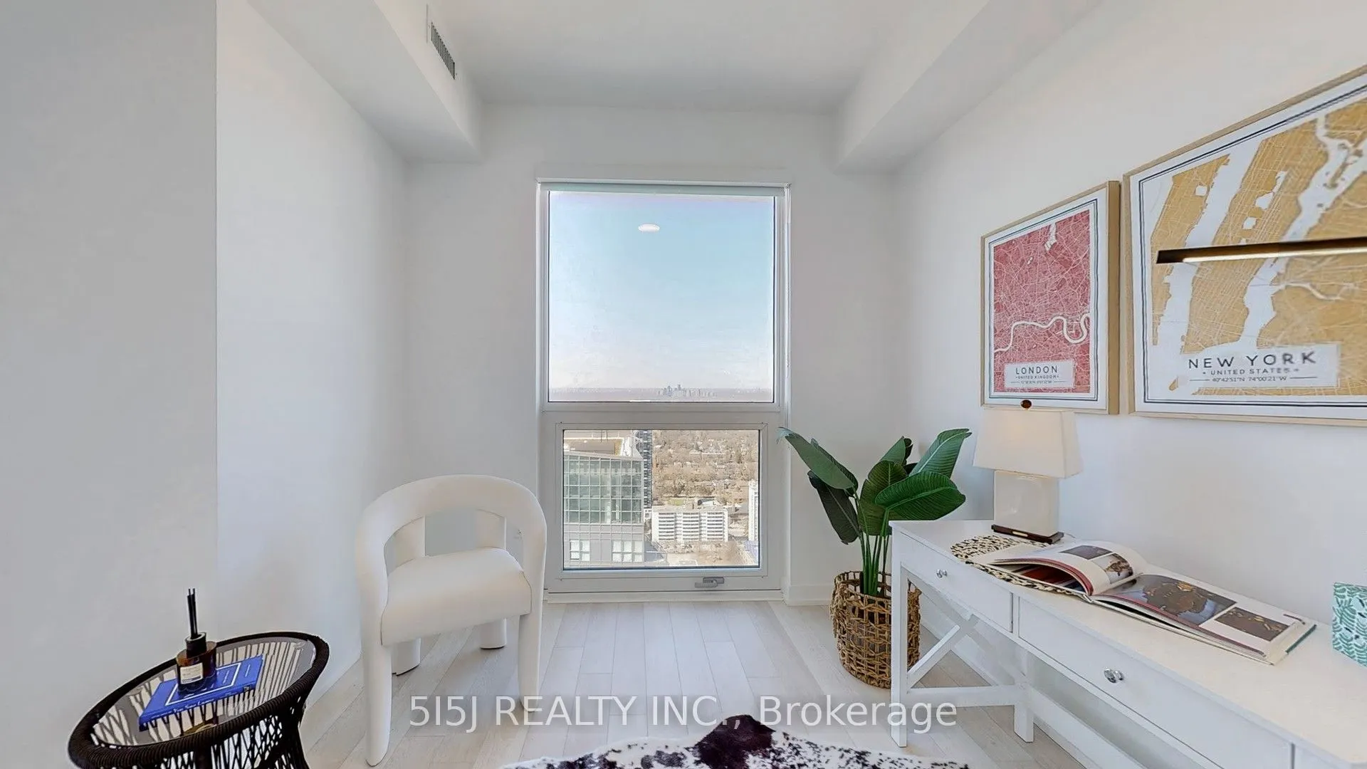 39 Roehampton Avenue #3708