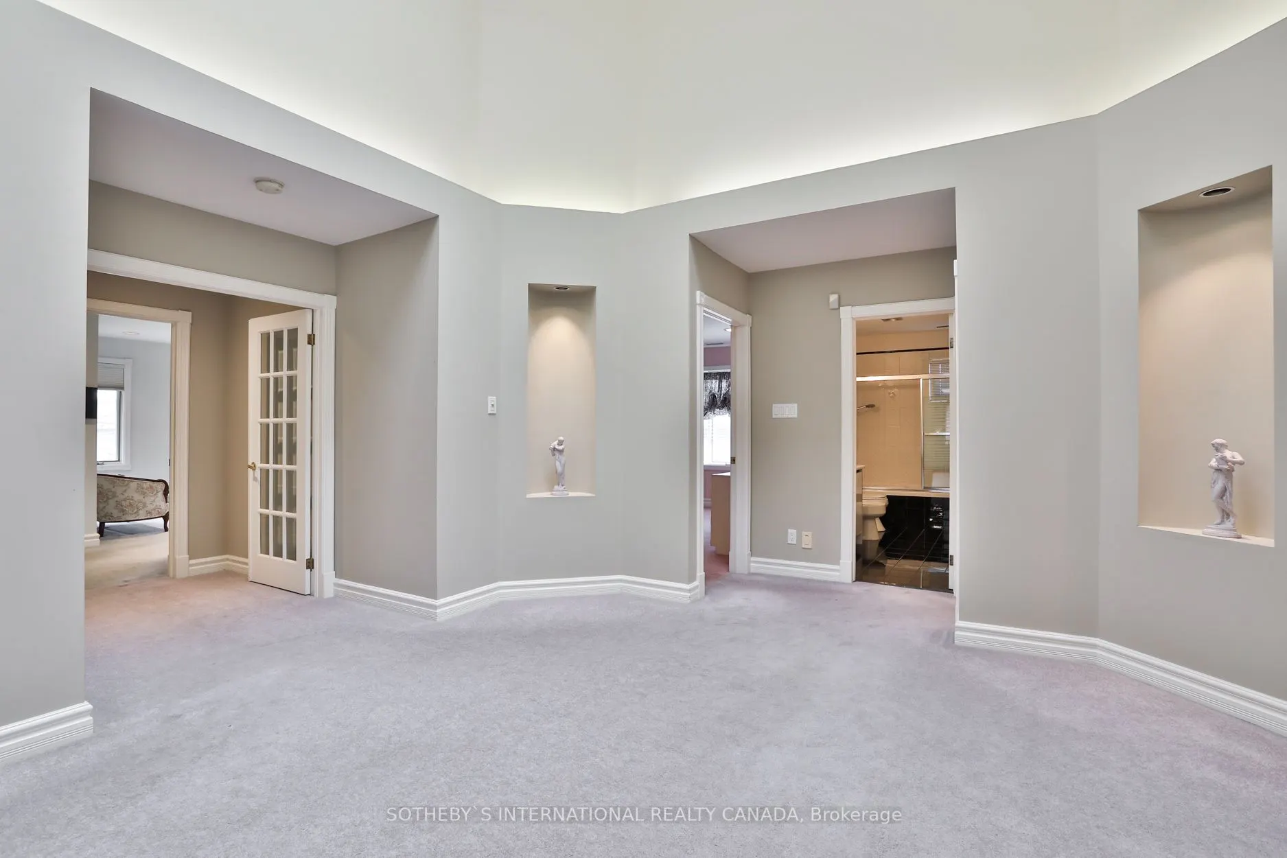 290 Byng Avenue