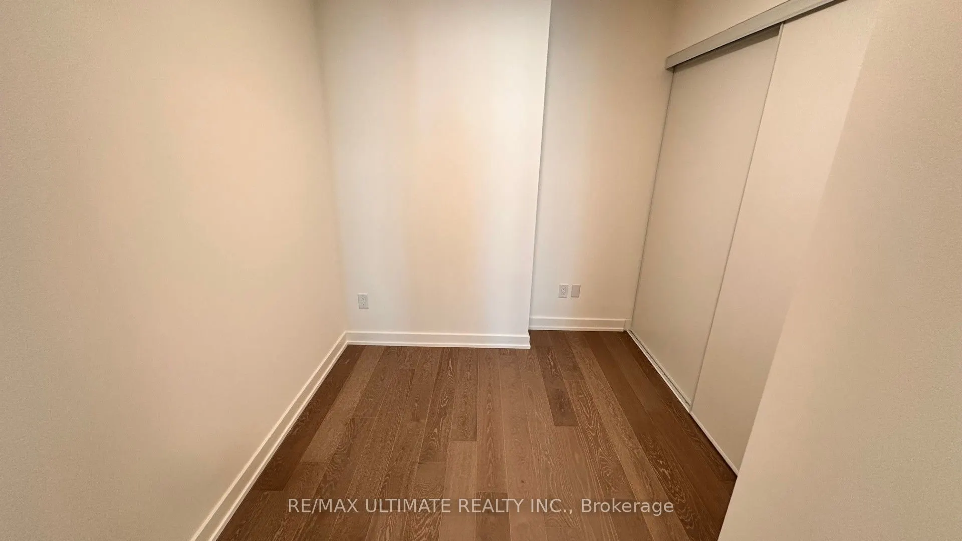 5 Lakeview Avenue, #209