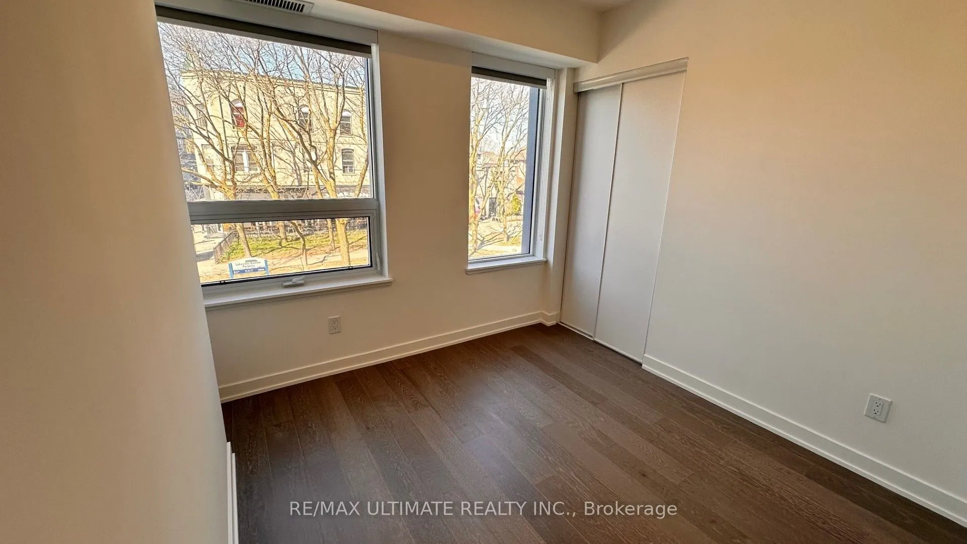 5 Lakeview Avenue, #209