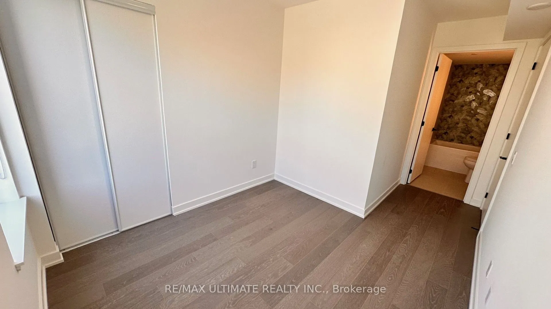 5 Lakeview Avenue, #209