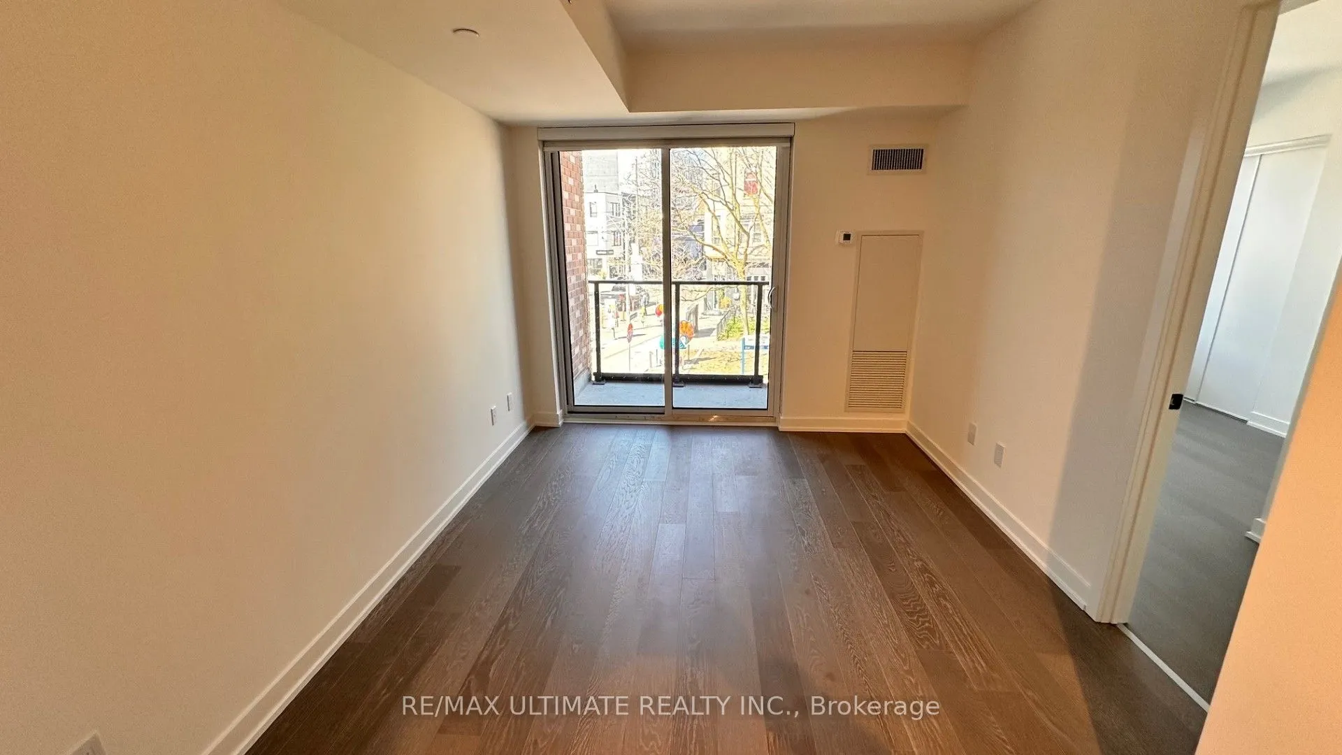 5 Lakeview Avenue, #209