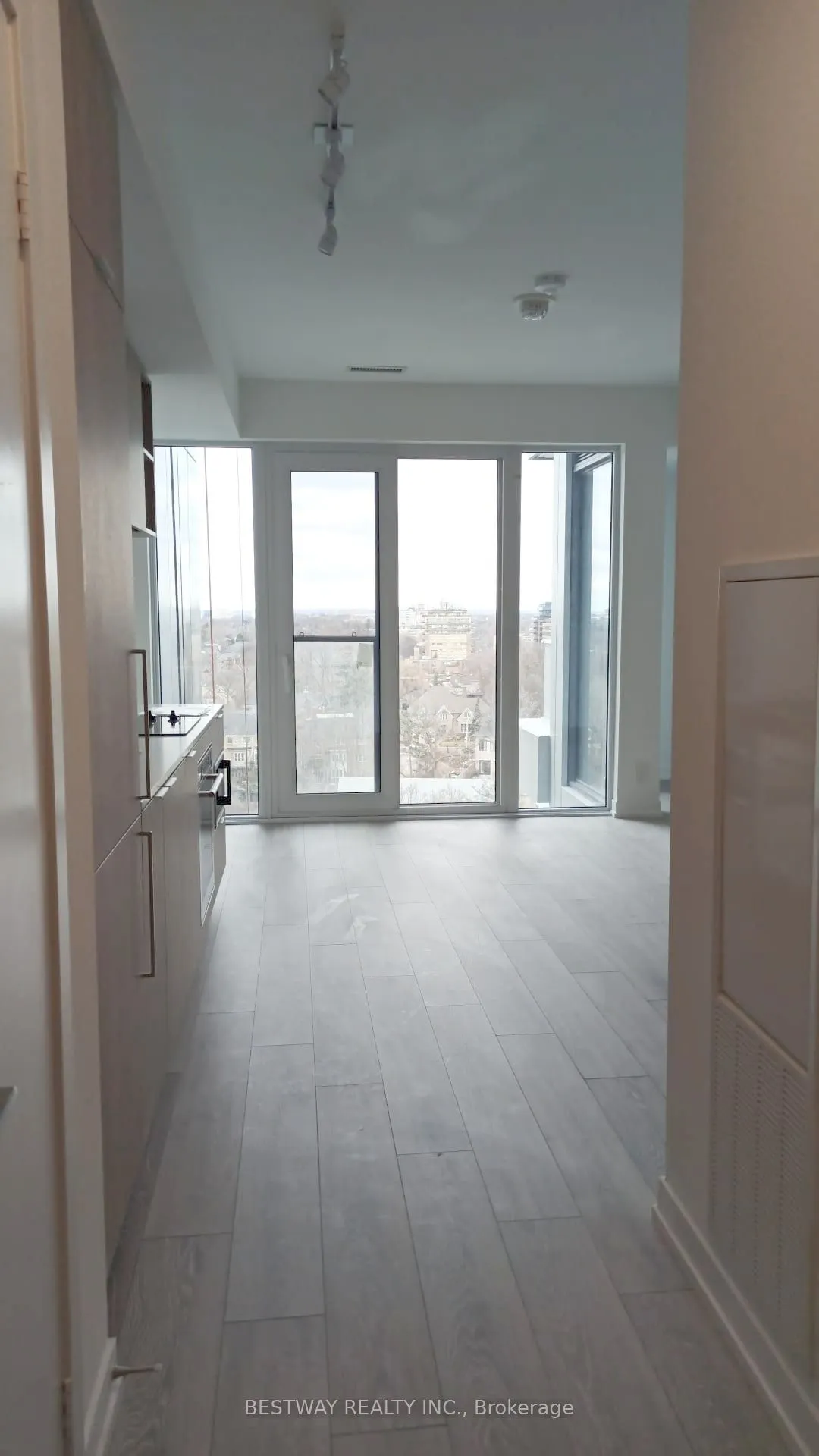 2020 Bathurst Street #1611