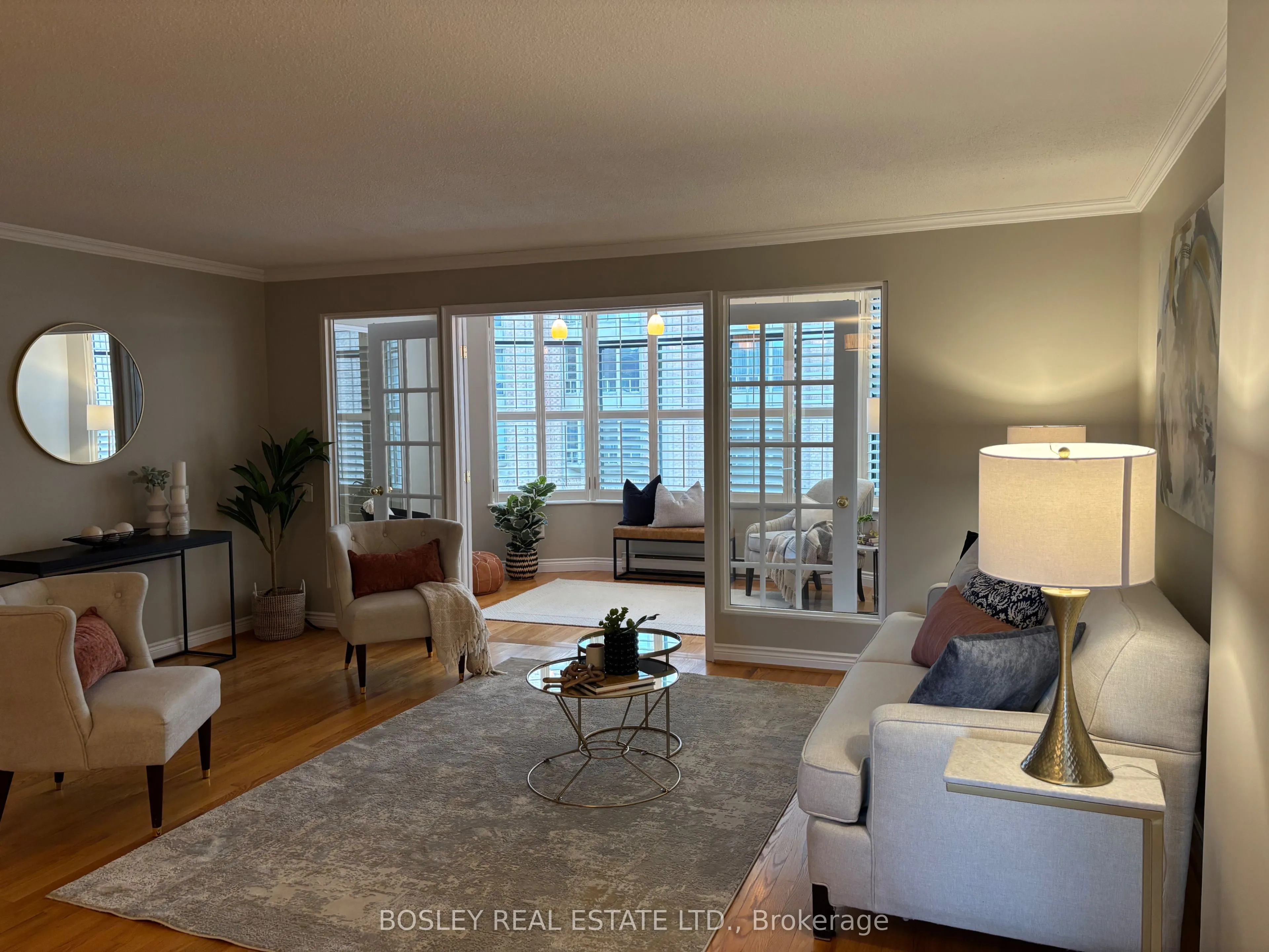 135 George Street S, #402