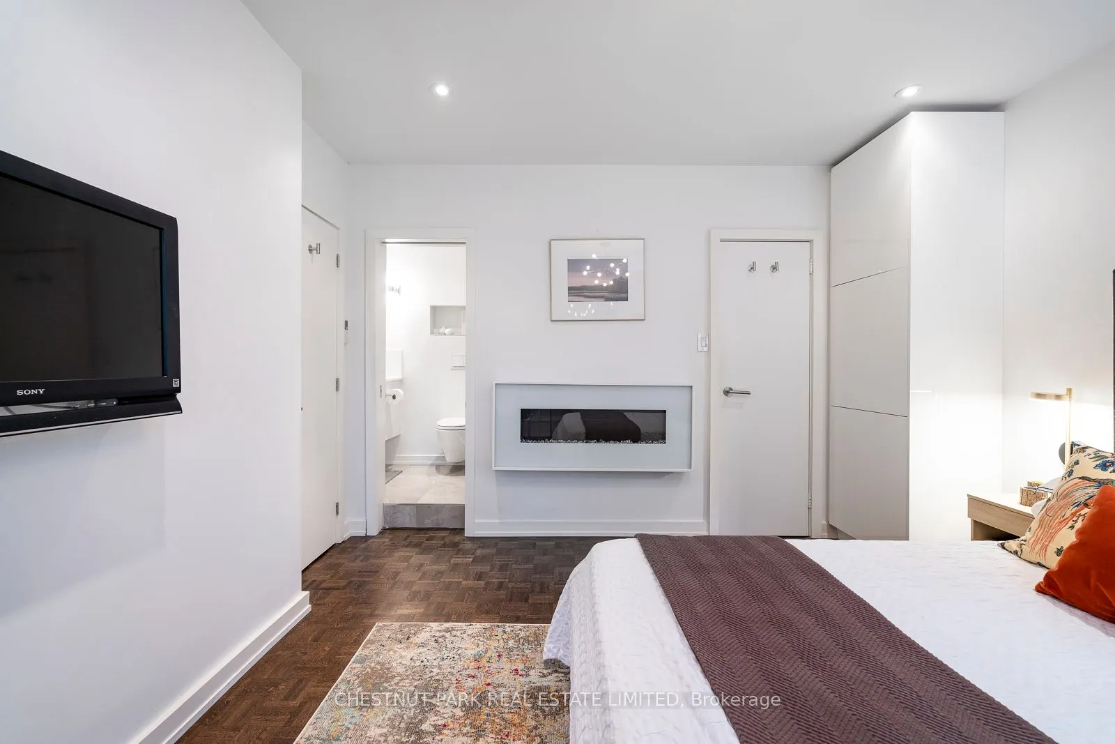 31 Rosedale Road, #103