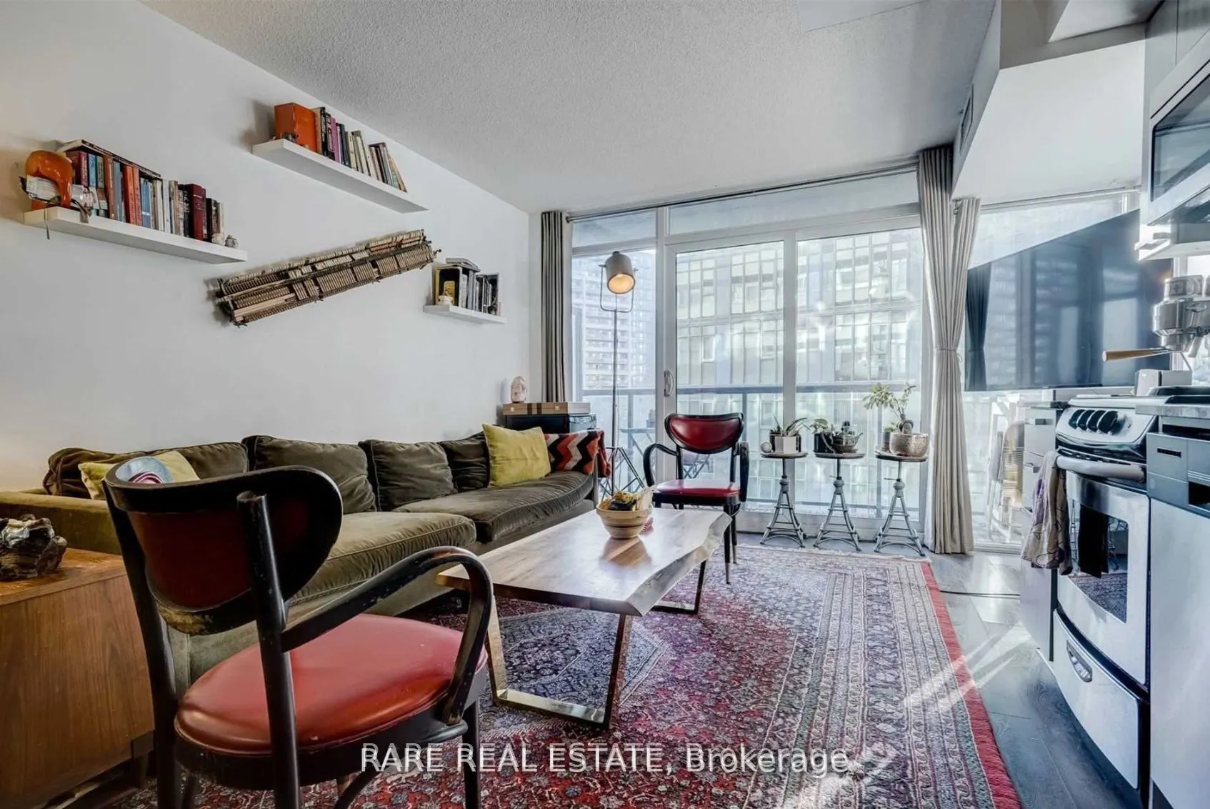 36 Lisgar Street, #519W