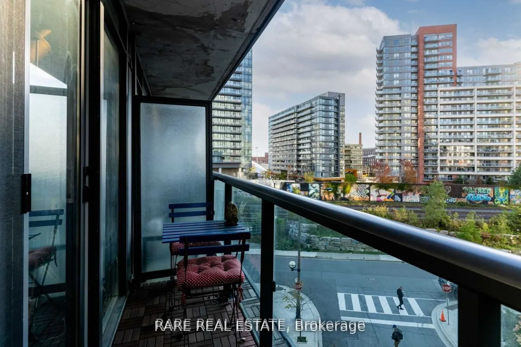 36 Lisgar Street, #519W